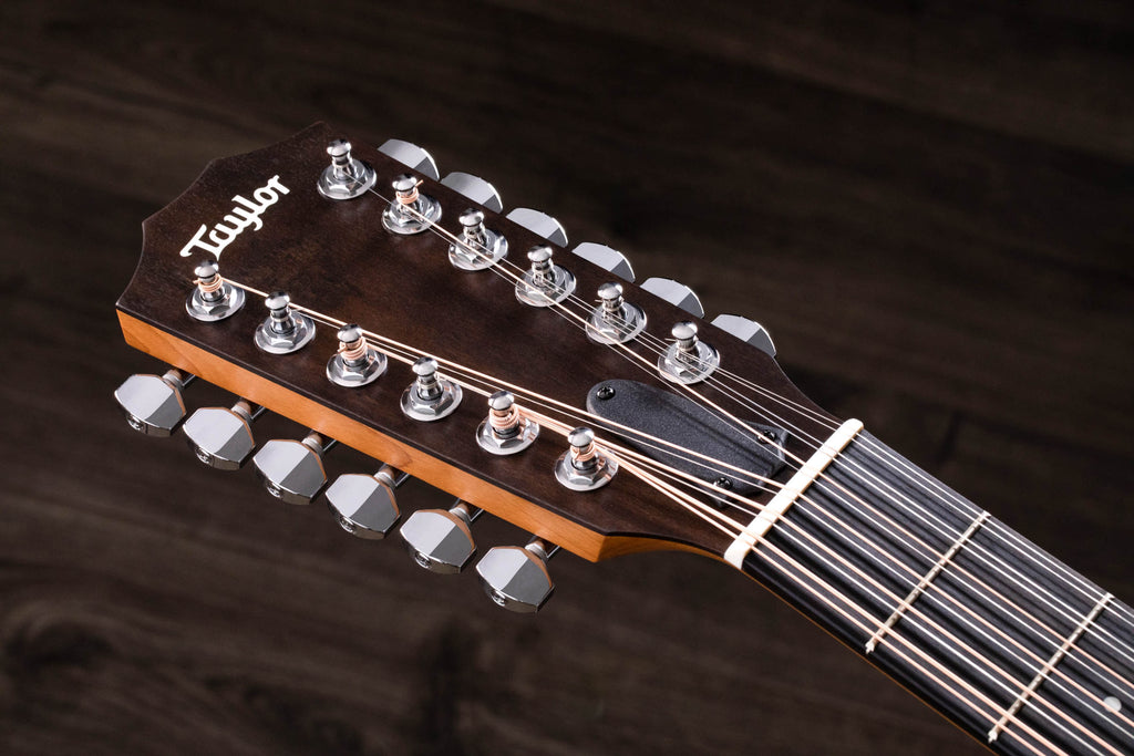 Taylor 150E Walnut Sitka