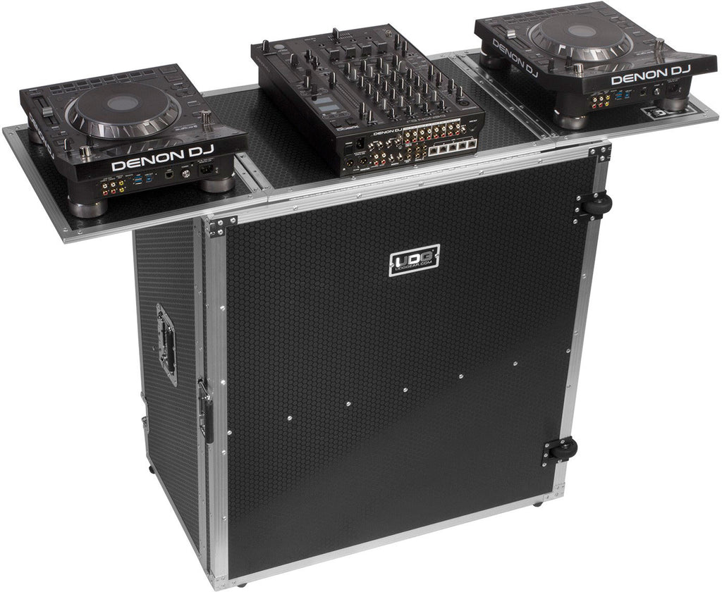 Udg gear U92049sl2 - ultimate fold out dj table silver plus (wheels)