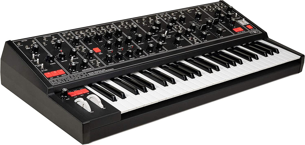 Moog Matriarch Dark