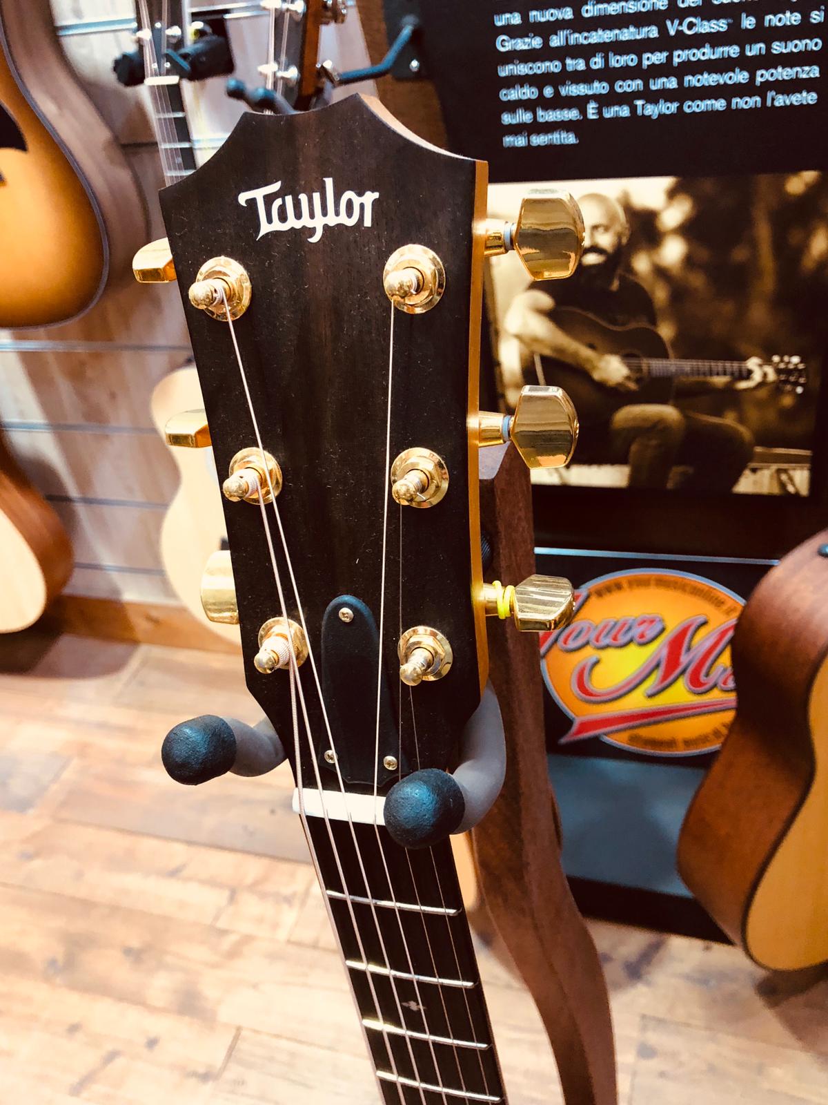 Taylor 224Ce-K Dlx Chitarra Acustica