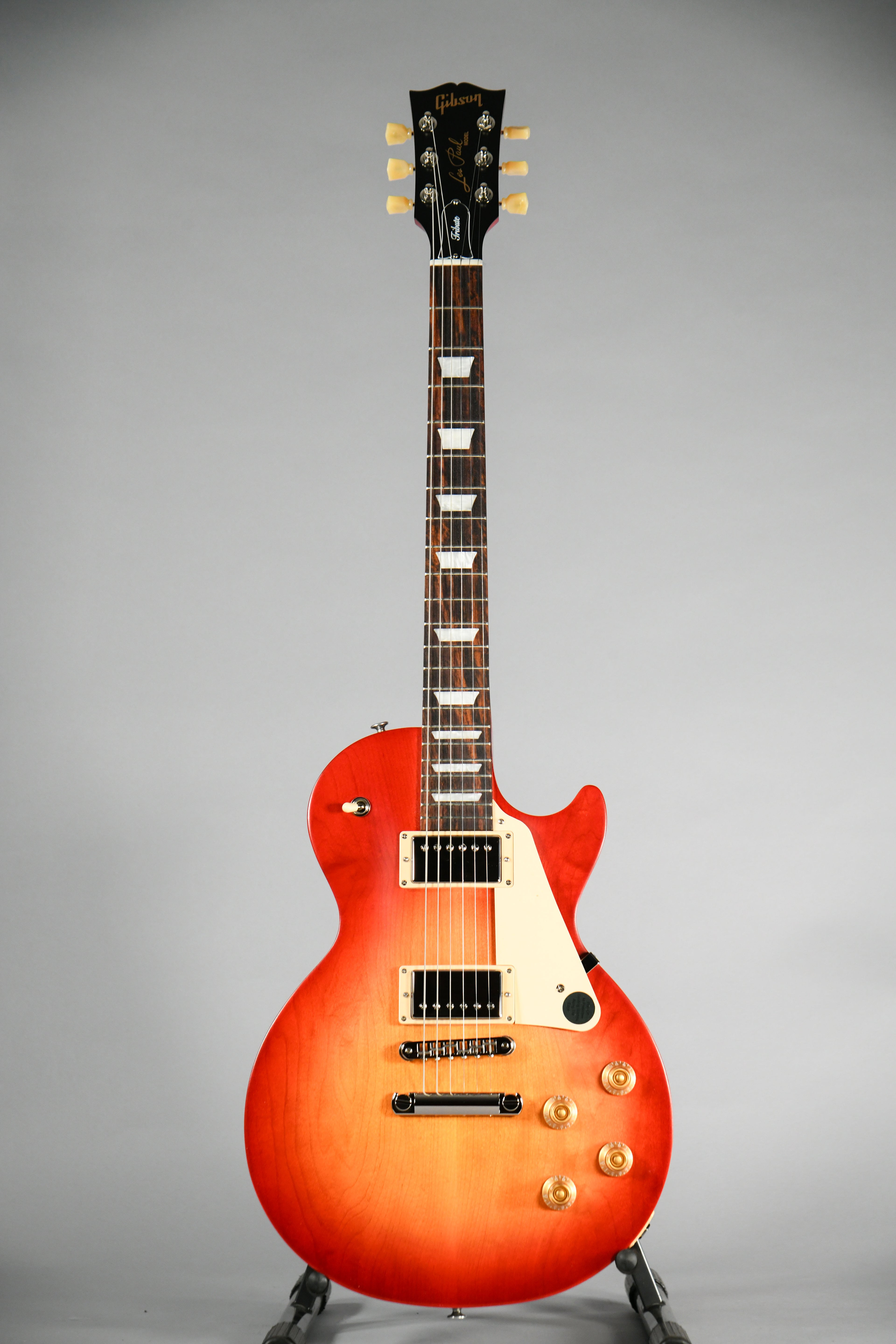 Gibson Les Paul Tribute Satin Cherry Sunburst