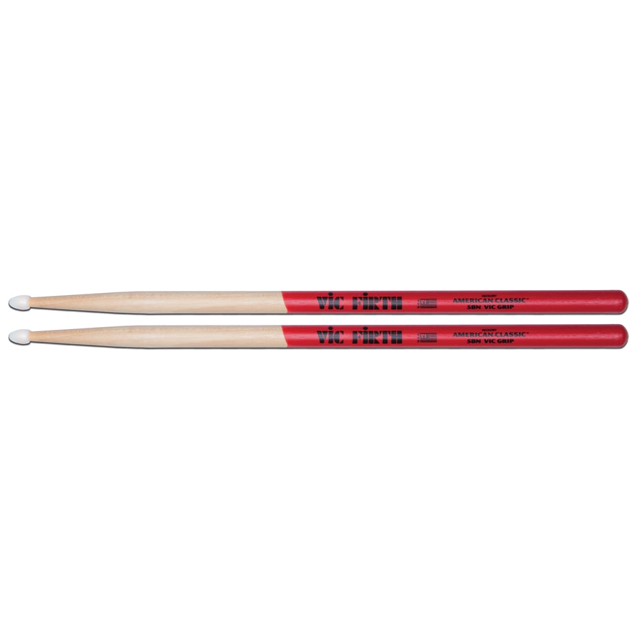 VIC FIRTH 5BNVG - Bacchette American Classic con punta in nylon e Vic Grip