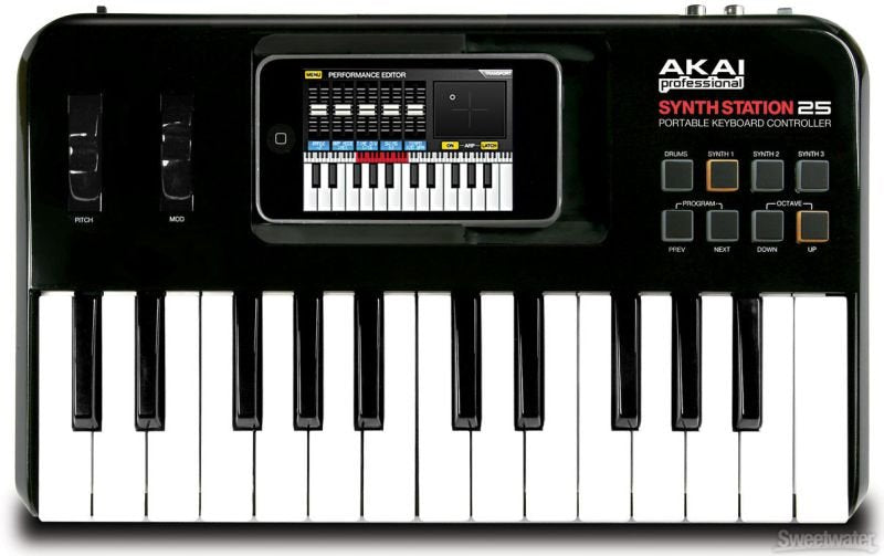 Akai Synthstation 25