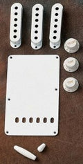 Fender Accessory Kit Vintage Style Stratocaster White