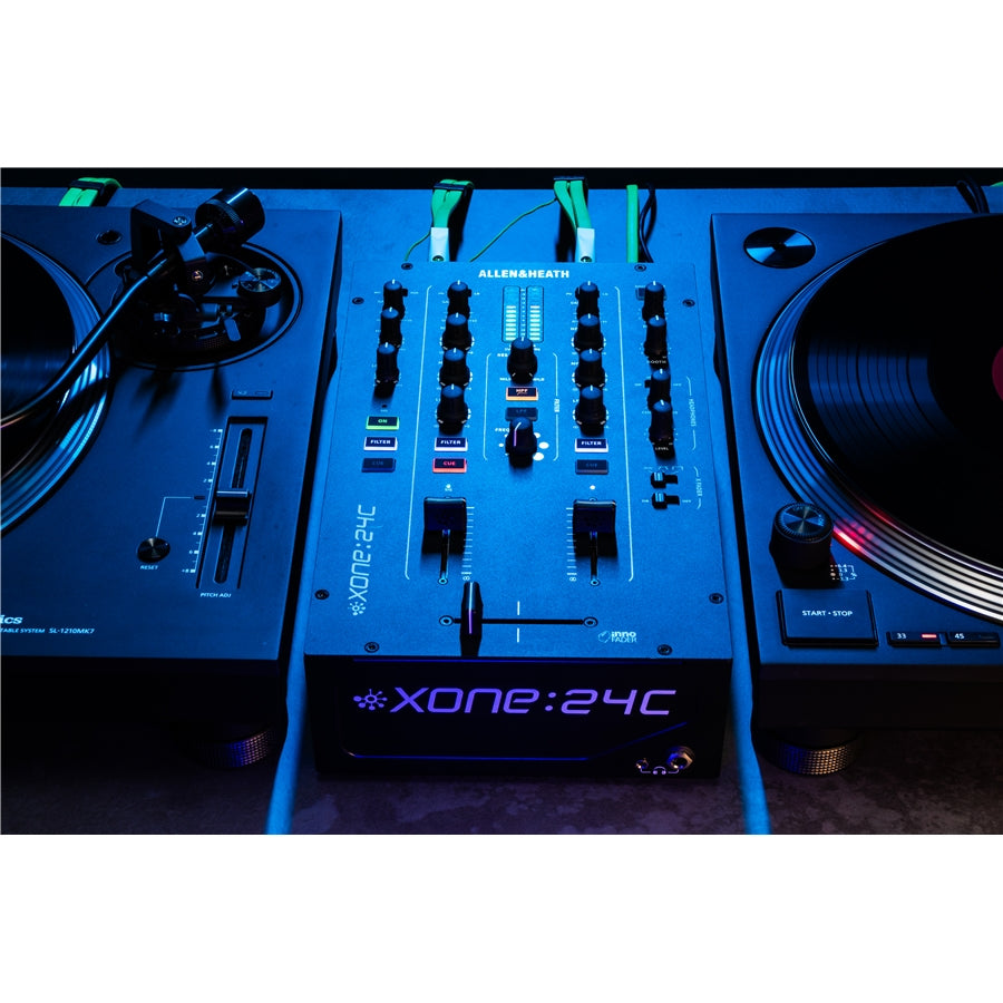 Allen & Heath Xone 24 C