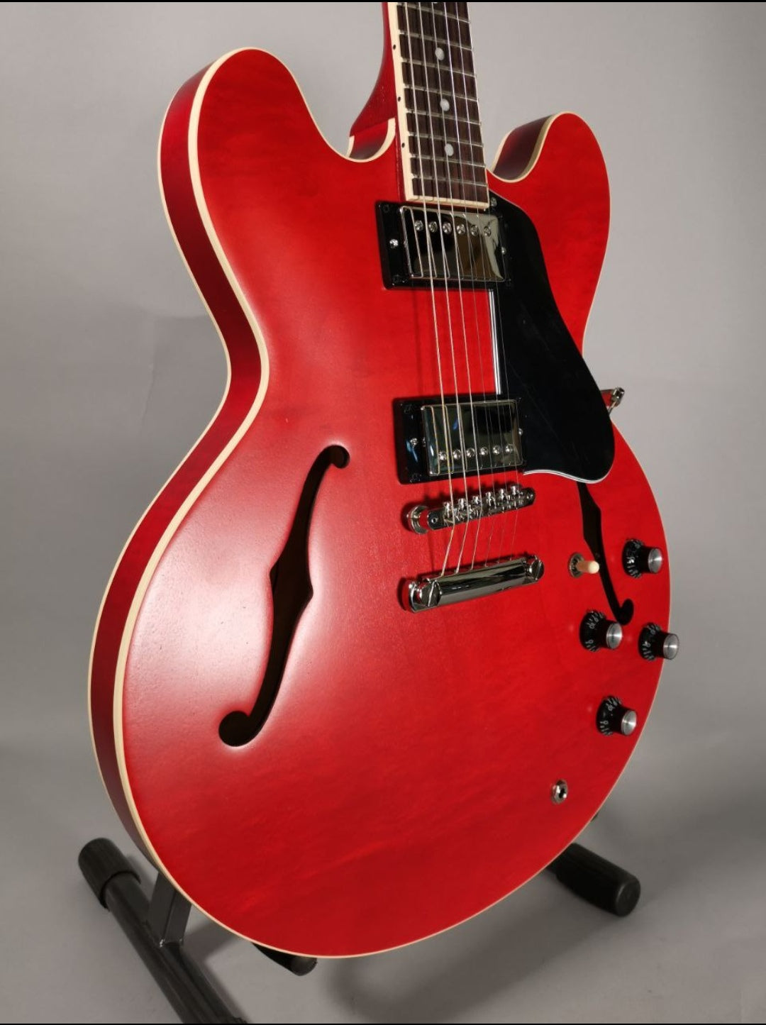 Gibson Es-335 Satin Cherry Chitarra Semiacustica