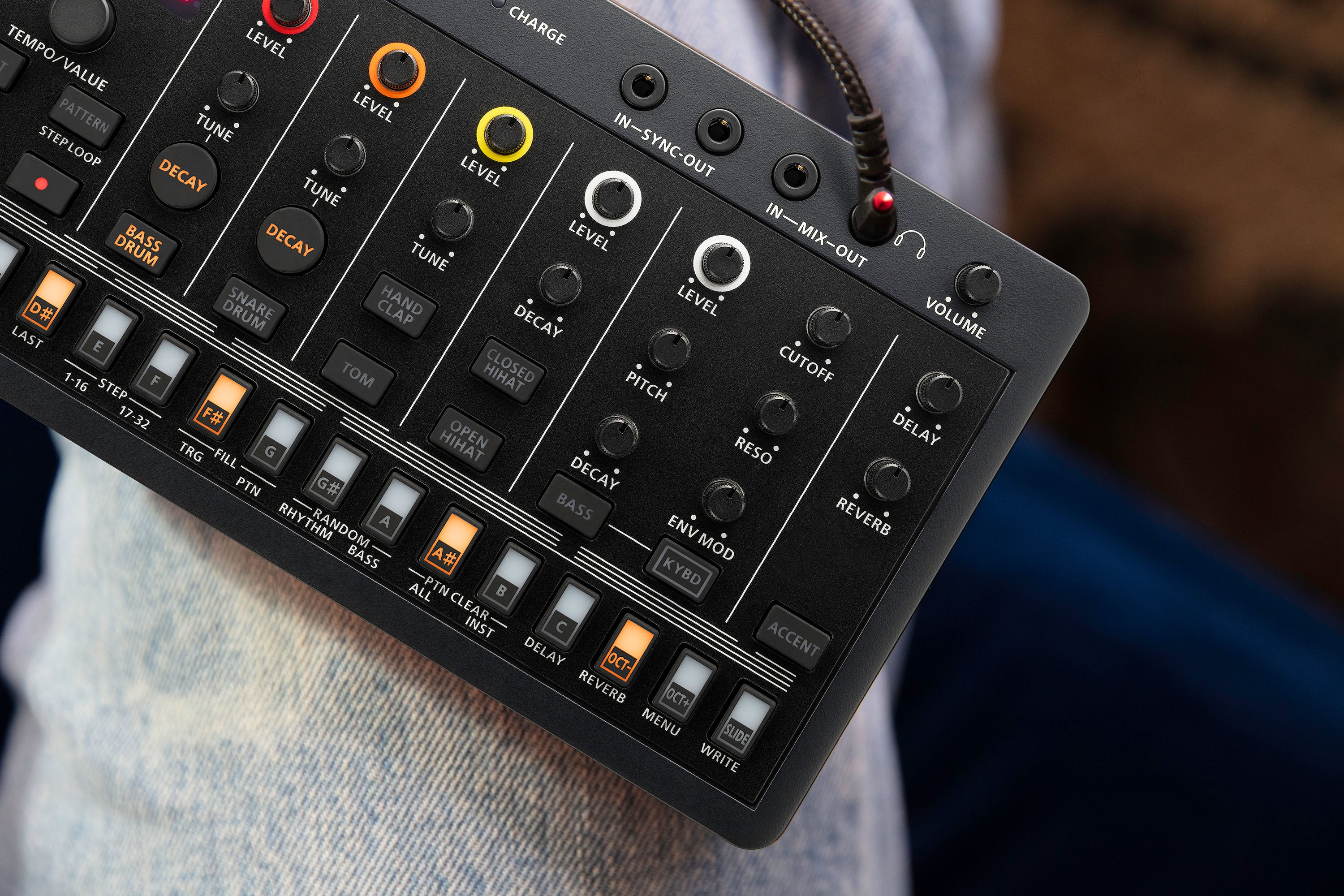 Roland T8 Block Beats Rhythm Machine