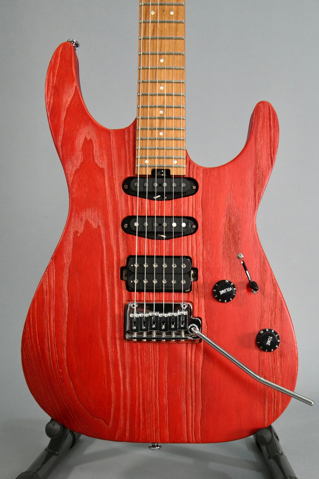 Charvel Pro Mod Dk24 HSS Red Ash
