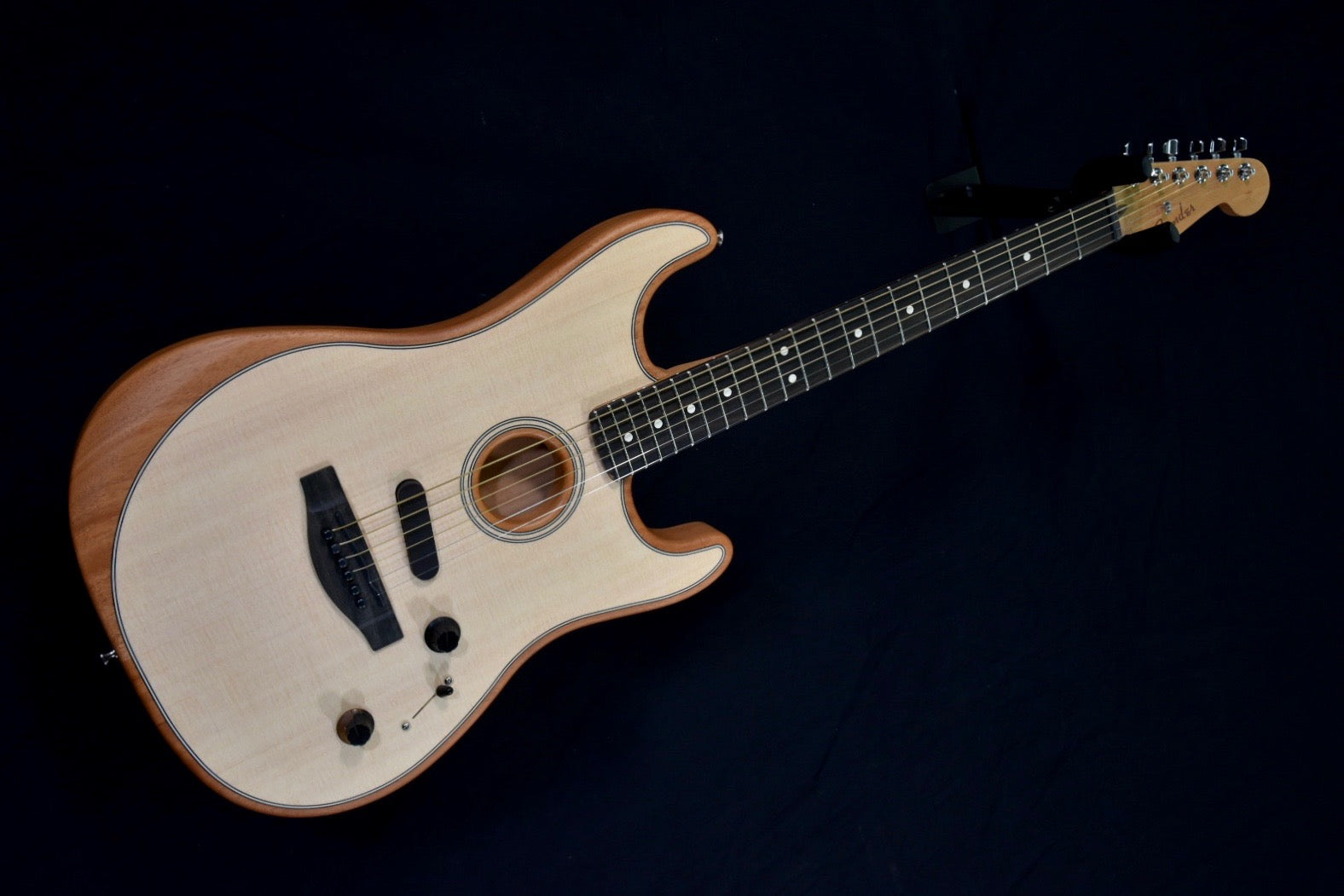 Fender American Acoustasonic Stratocaster Natural