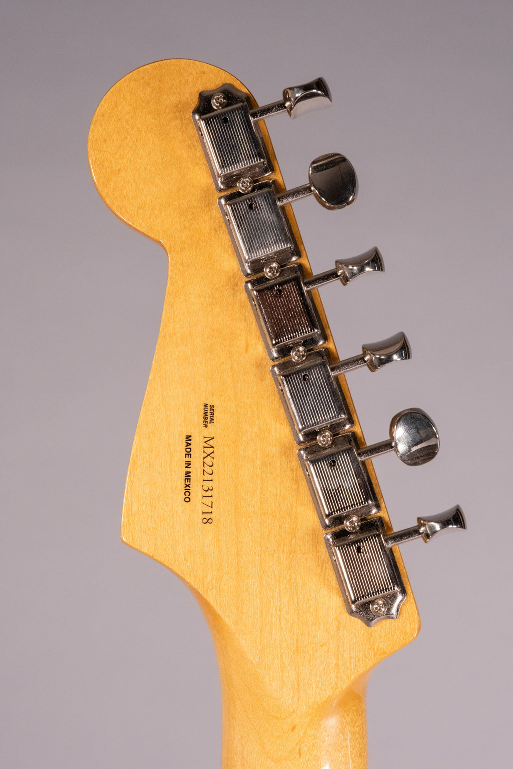 Fender Vintera 60S Stratocaster Pau Ferro Ice Blue Metallic