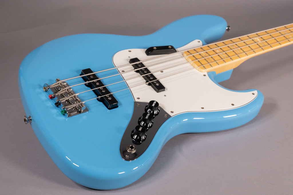 Fender Made in Japan Limited International Color Jazz Bass Maple Maui Blue