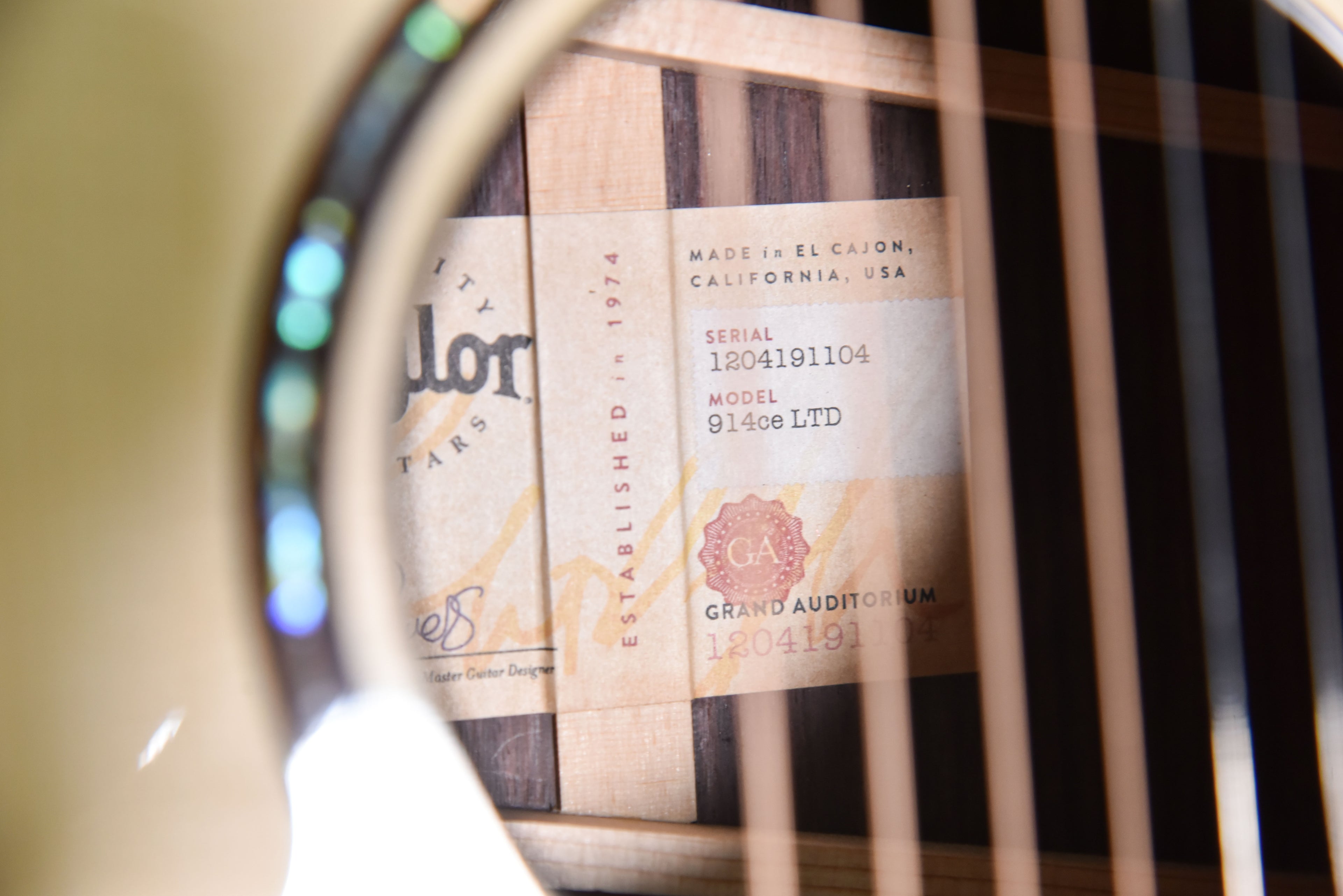 Taylor 914Ce Ltd V-Class Chitarra Acustica Elettrificata