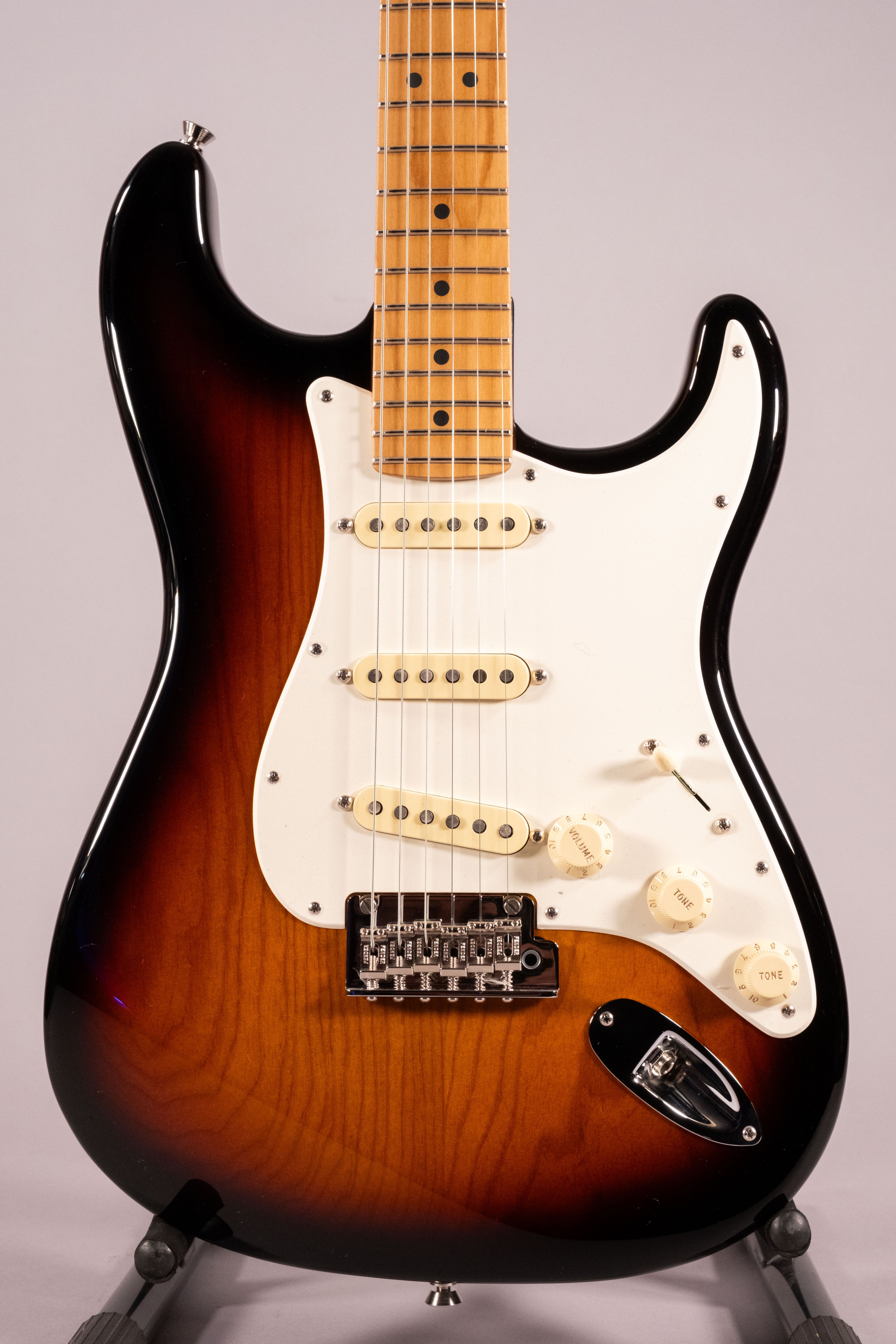 Fender American Professional II Stratocaster Maple  2Tone Sunburst