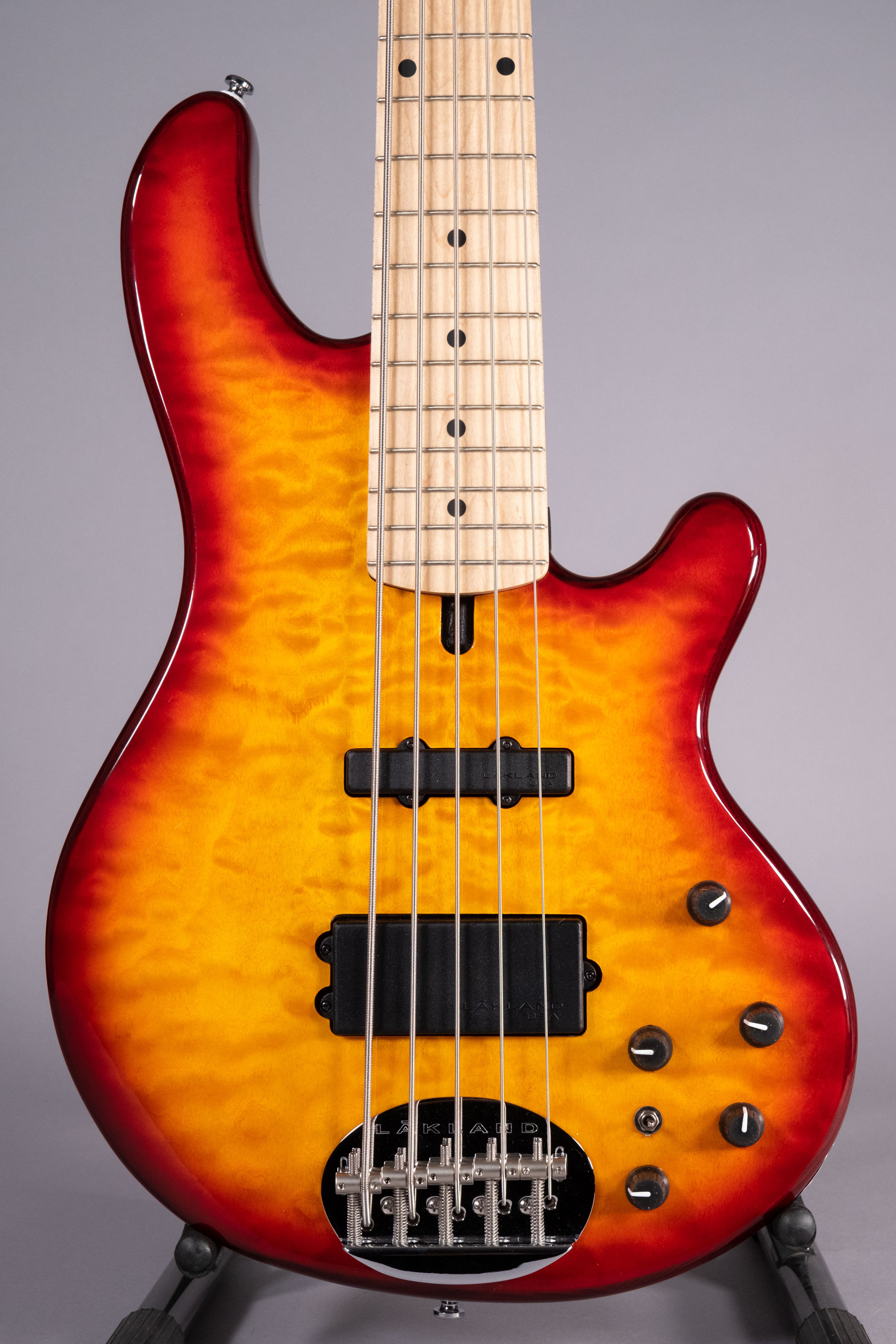 Lakland Sky 5502 Deluxe Honey Burst Maple