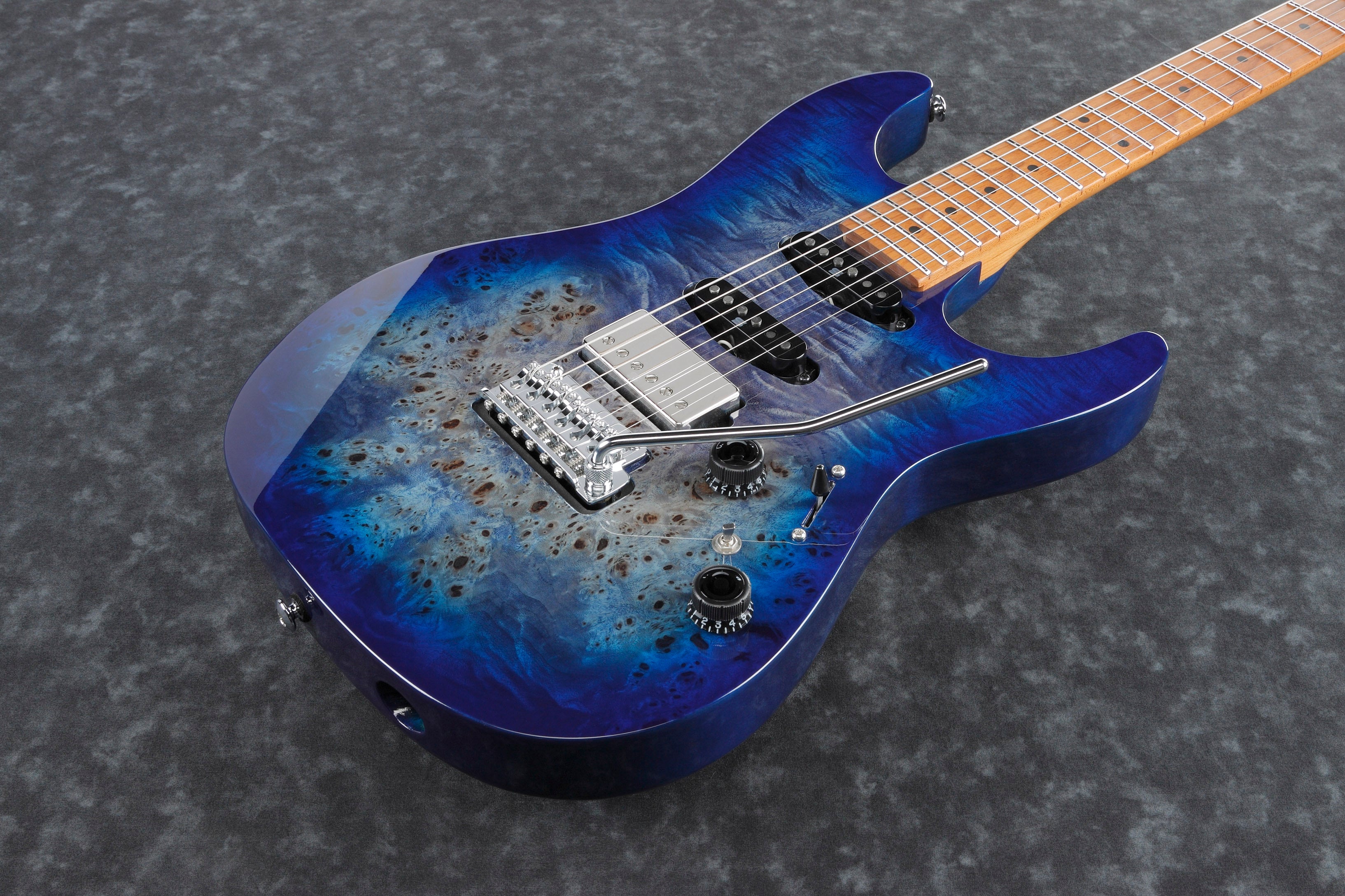 Ibanez Az226Pb Cbb Cerulean Blue Burst Chitarra Elettrica Hss