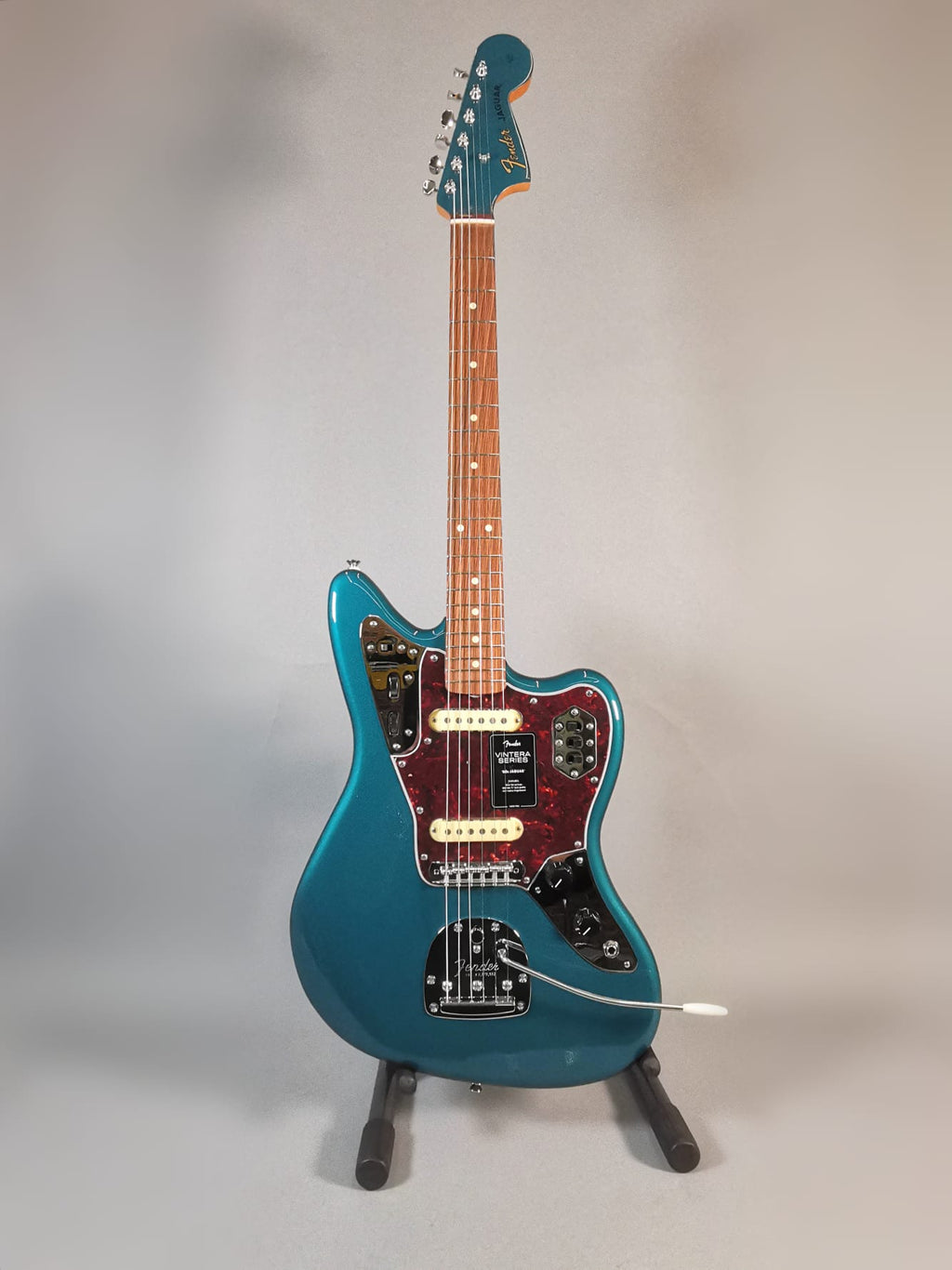Fender Vintera 60S Jaguar Ocean Turquoise