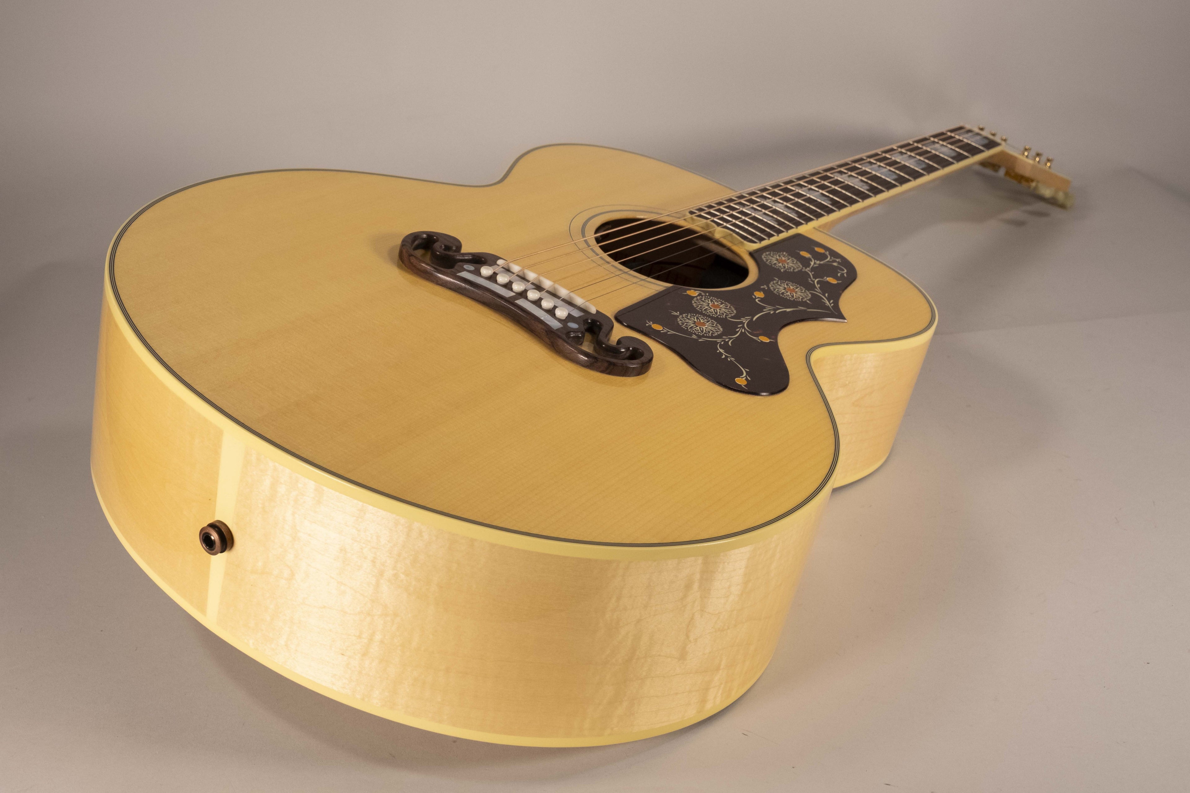 Gibson Sj200 Antique Natural Chitarra Acustica Elettrificata con Hardcase
