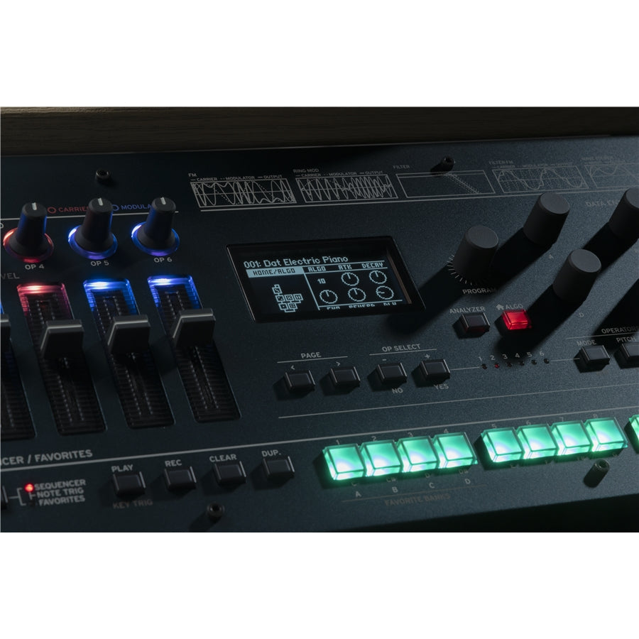 Korg opsix-m
