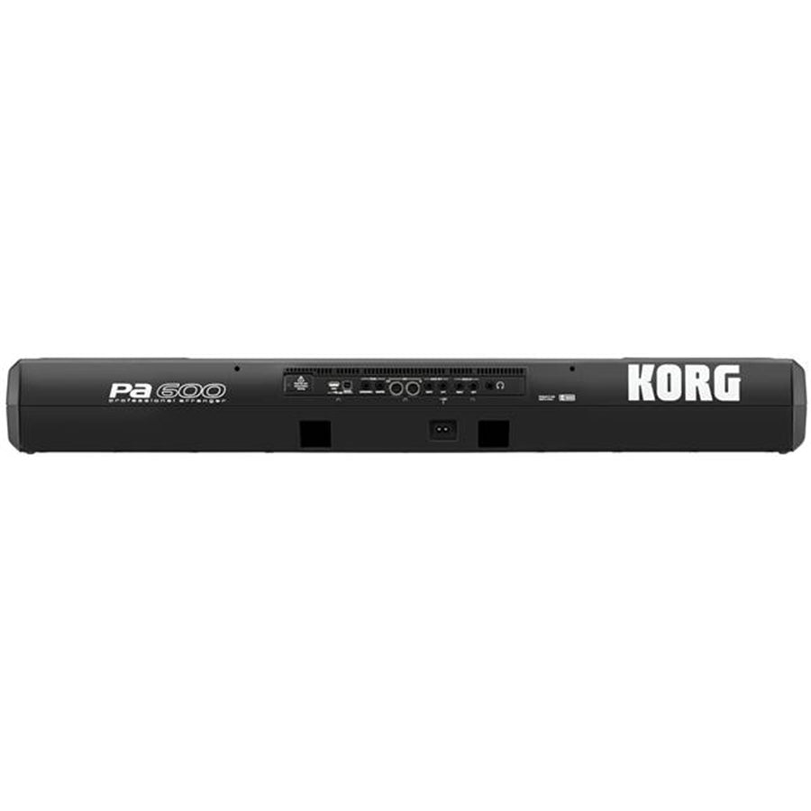 Korg Pa600