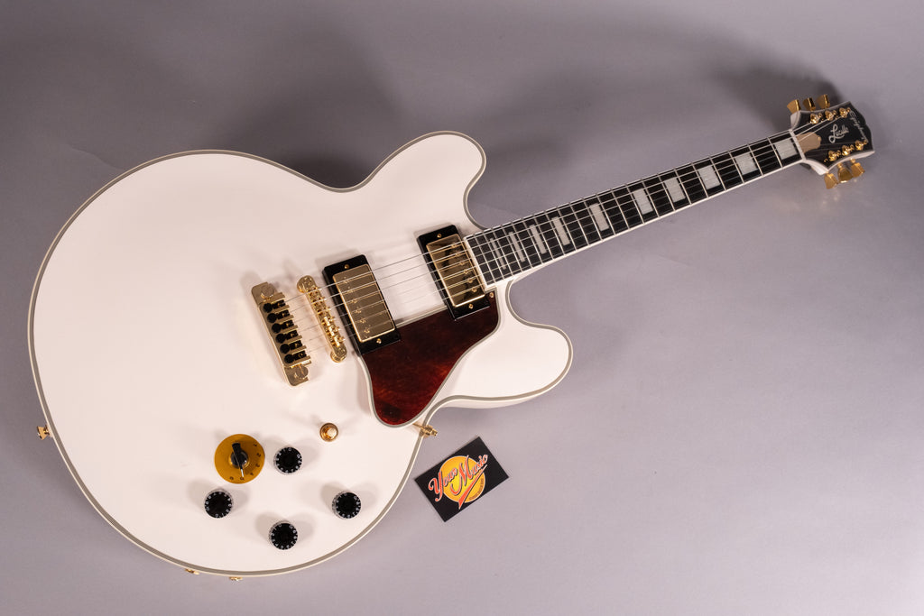 Epiphone B.B. King Lucille Bone White Limited Edition