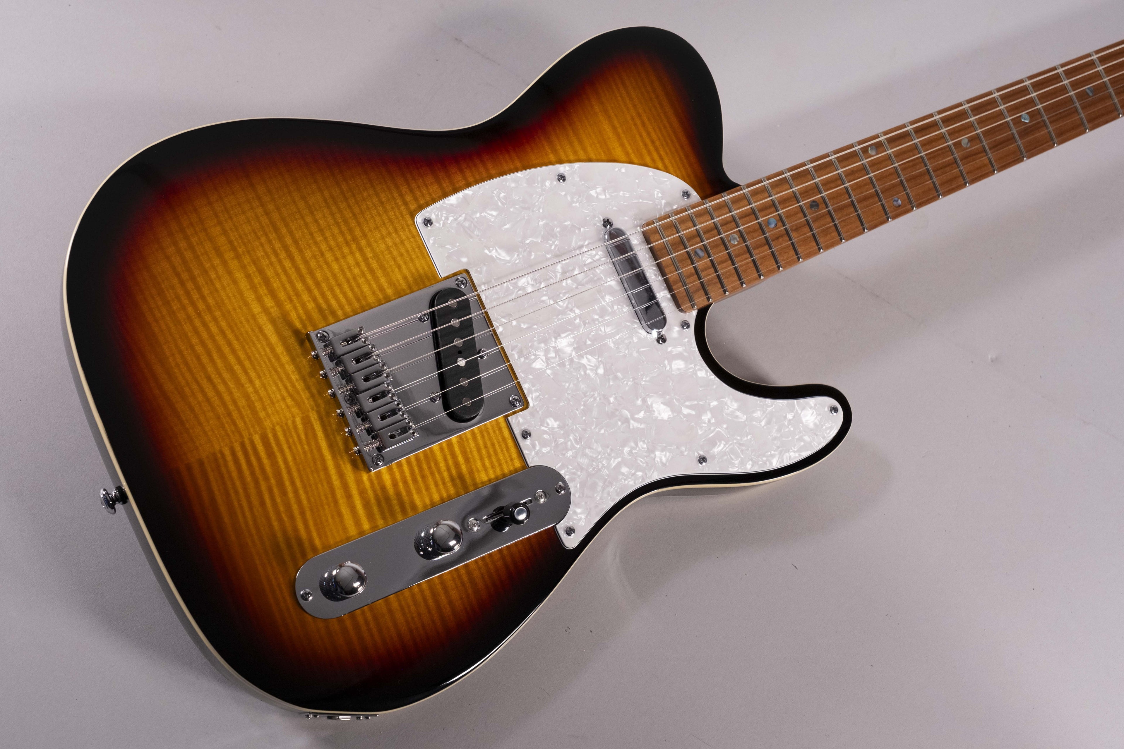 Schecter R66 Elite II Roasted Maple PT Sunburst