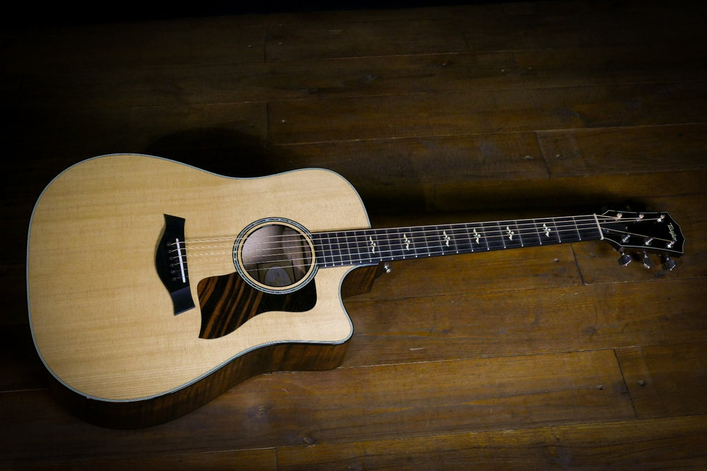 Taylor 610Ce Chitarra Acustica Dreadnought