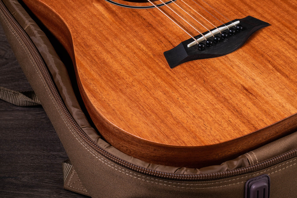 Taylor Baby Mahogany Bt2