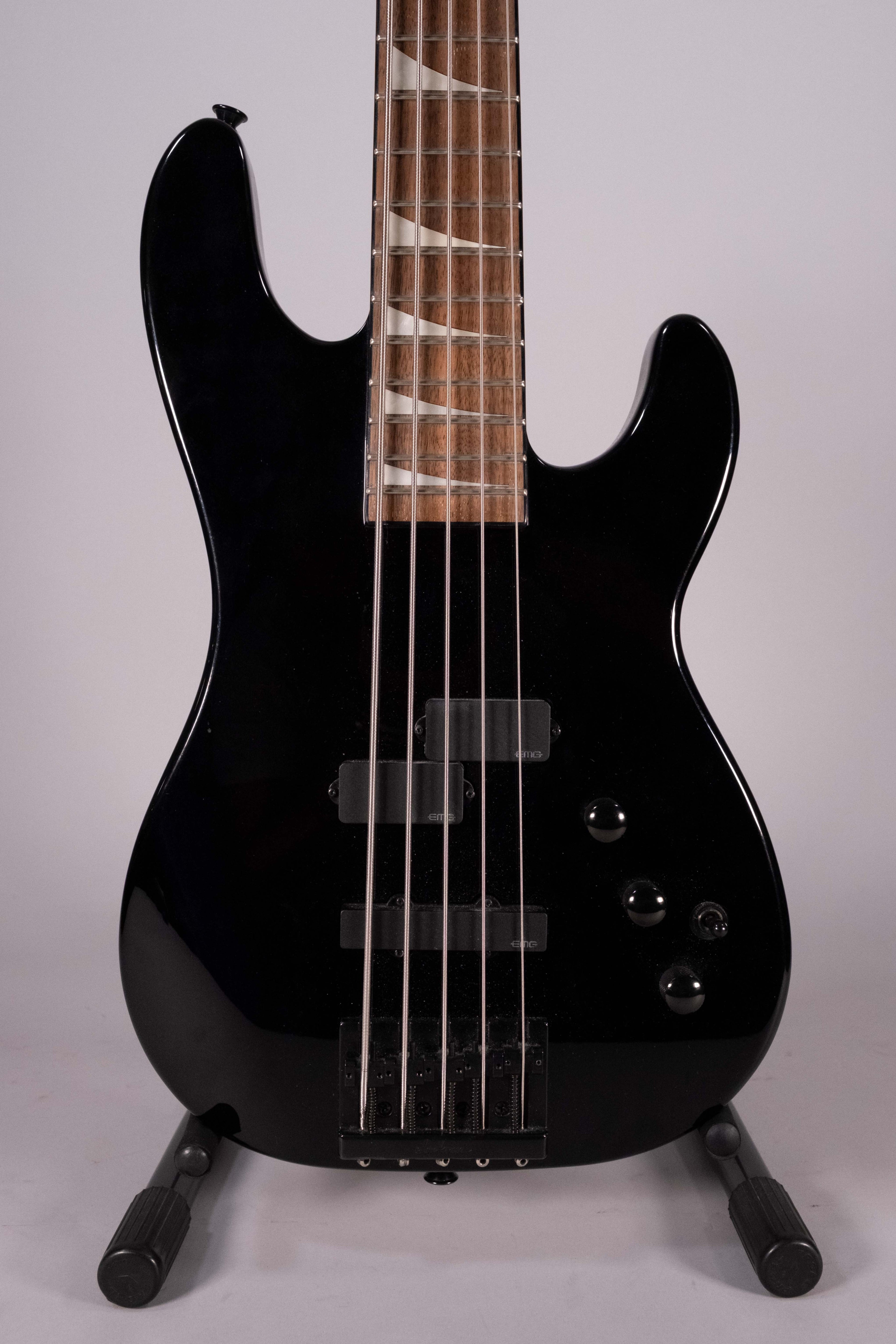 jackson basso ellefson sigh, usato