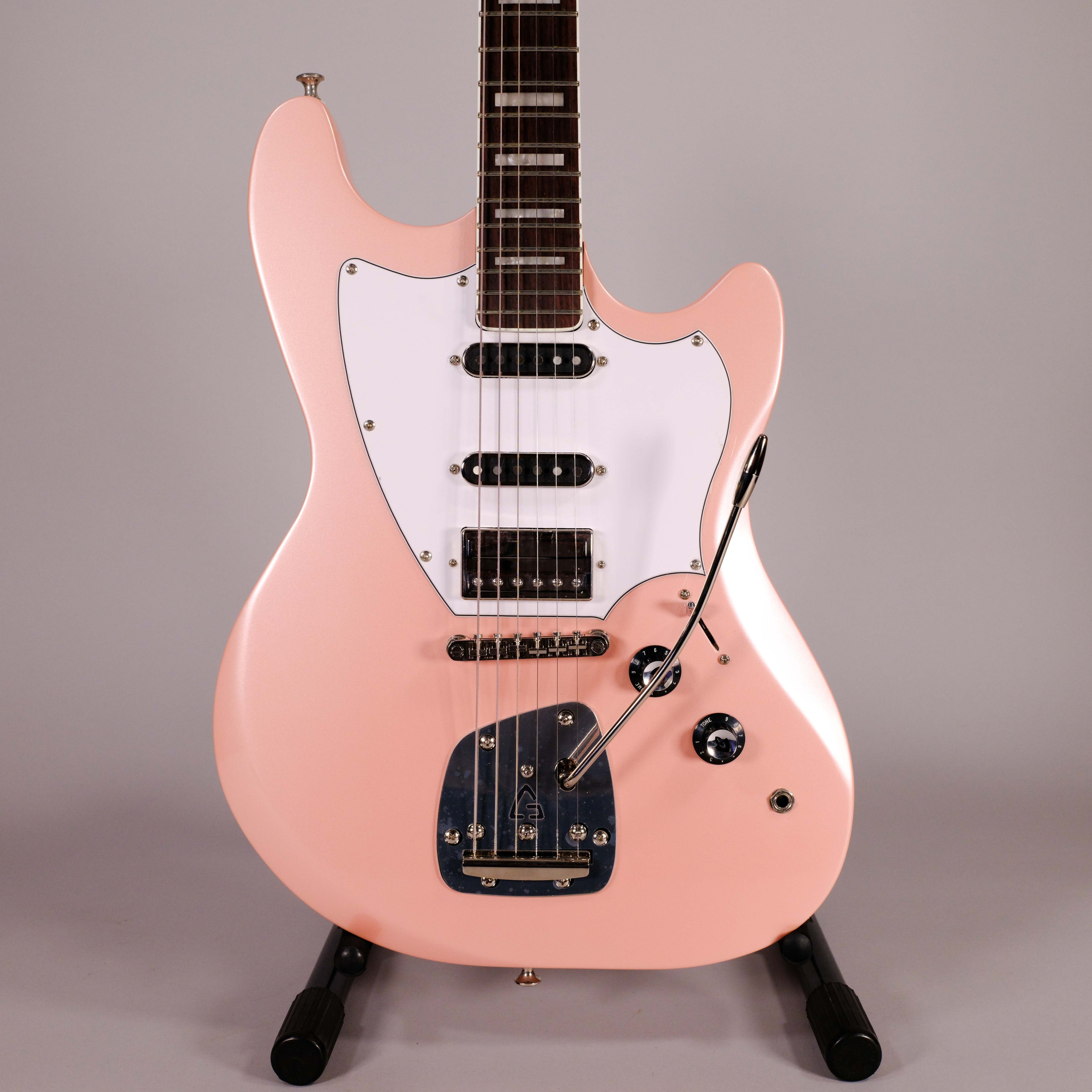 Guild Surfliner Deluxe RSQ Rose Quartz