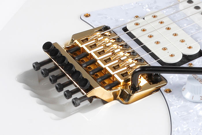 Ibanez Jem7Vp Steve Vai White with Bag