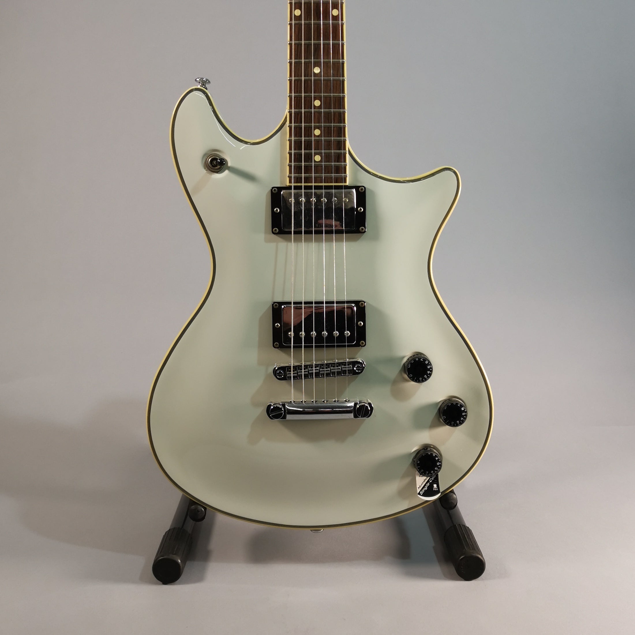Schecter Tempest Standard White Chitarra Elettrica
