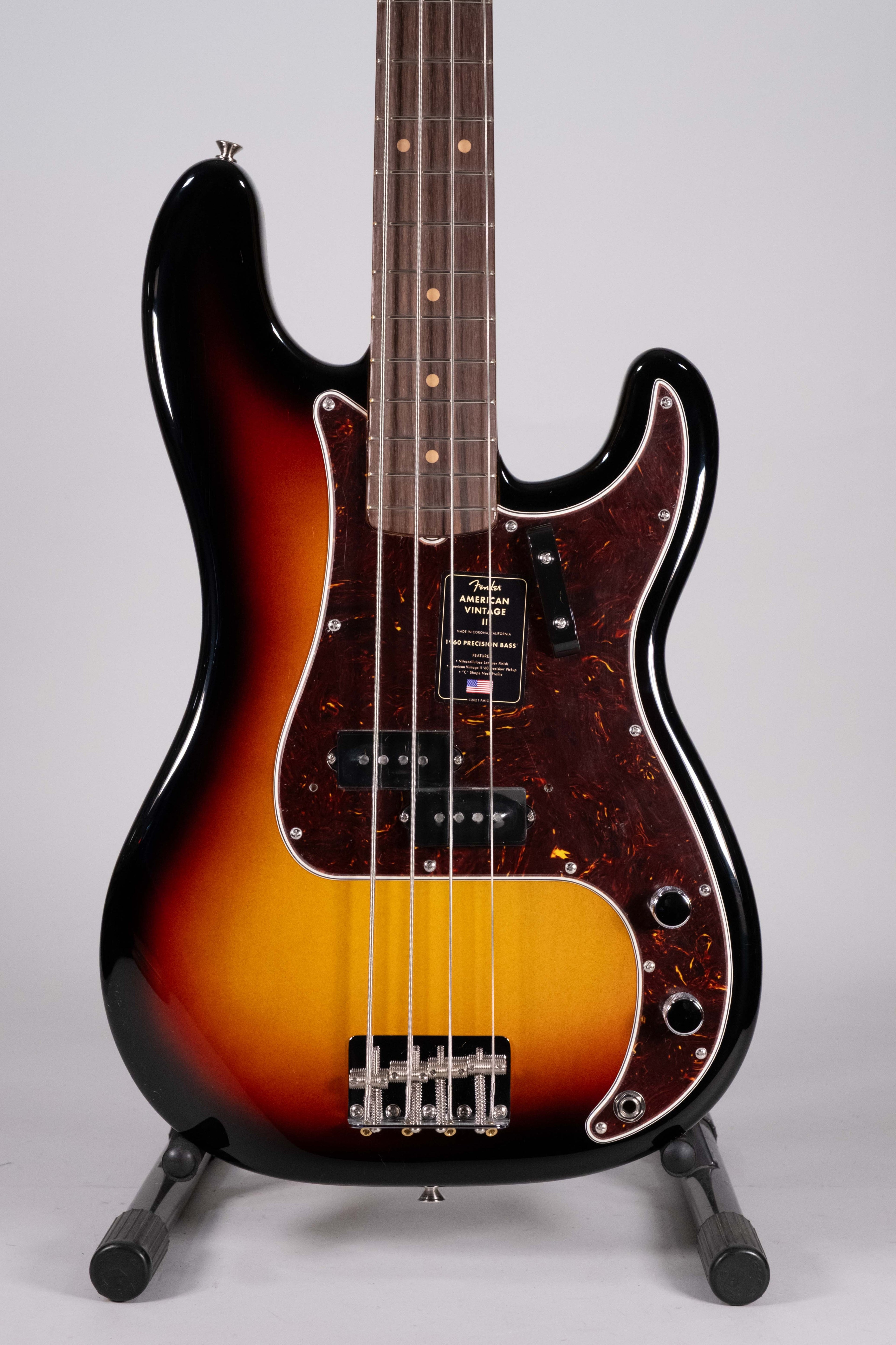 Fender American Vintage II 1960 Precision 3-Color Sunburst