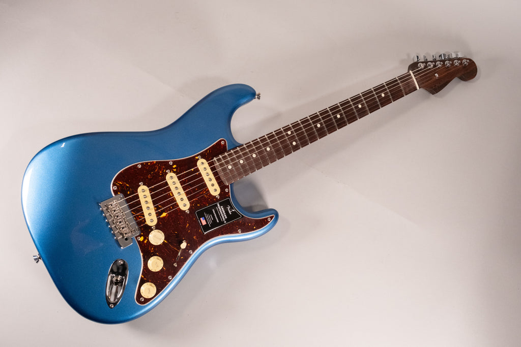 Fender American Professional II Stratocaster Rosewood Lake Placid Blue