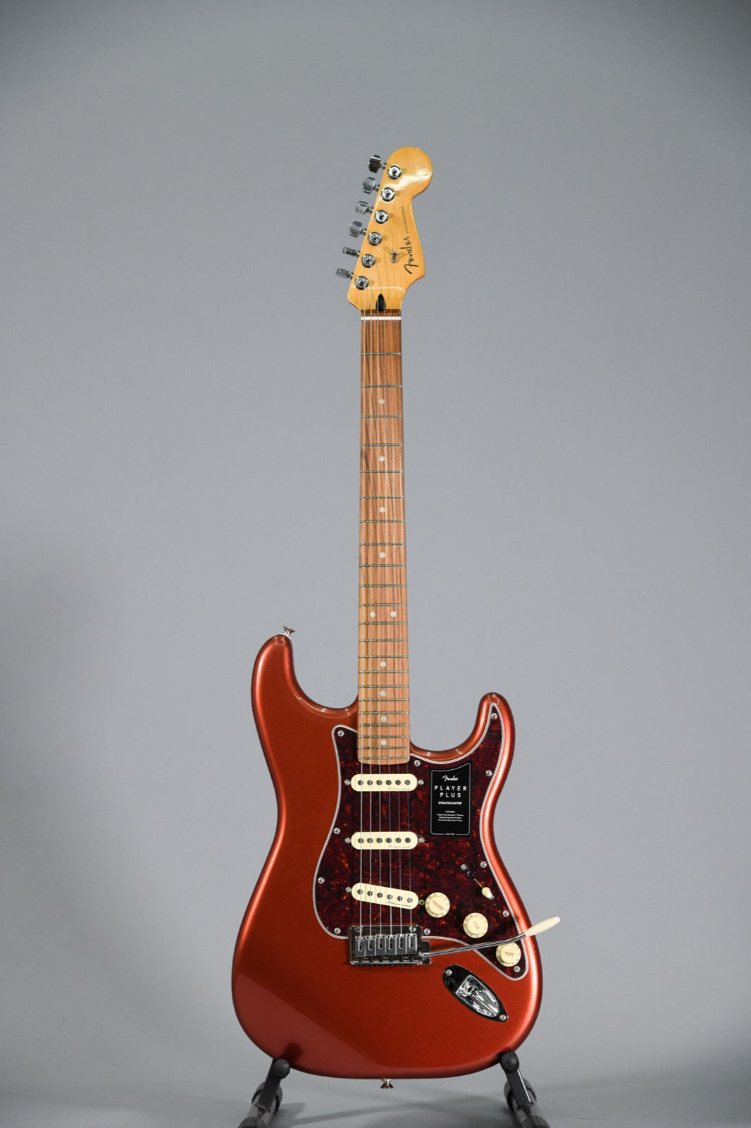 Fender Player Plus Stratocaster Aged Candy Apple Red