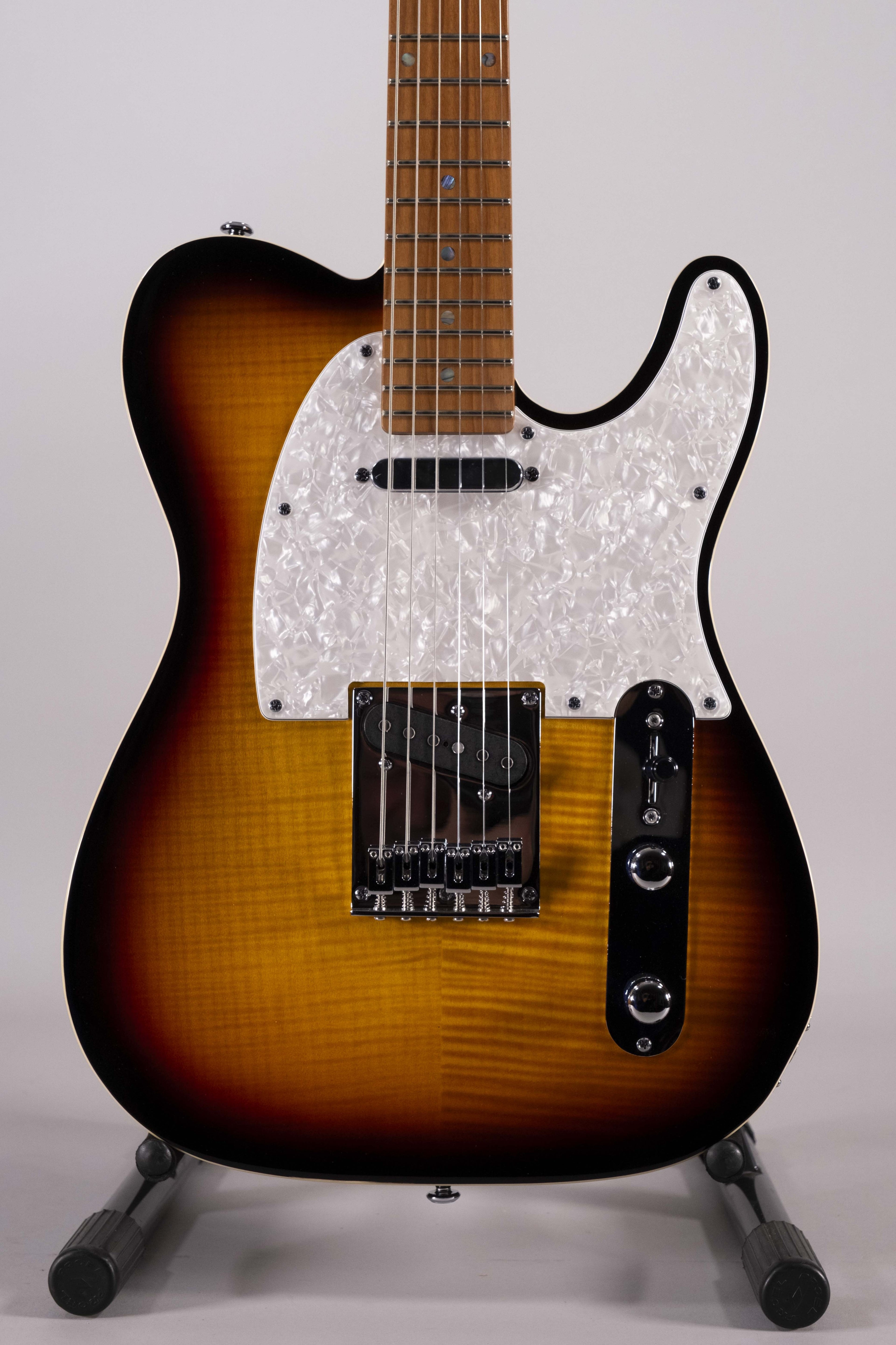 Schecter R66 Elite II Roasted Maple PT Sunburst
