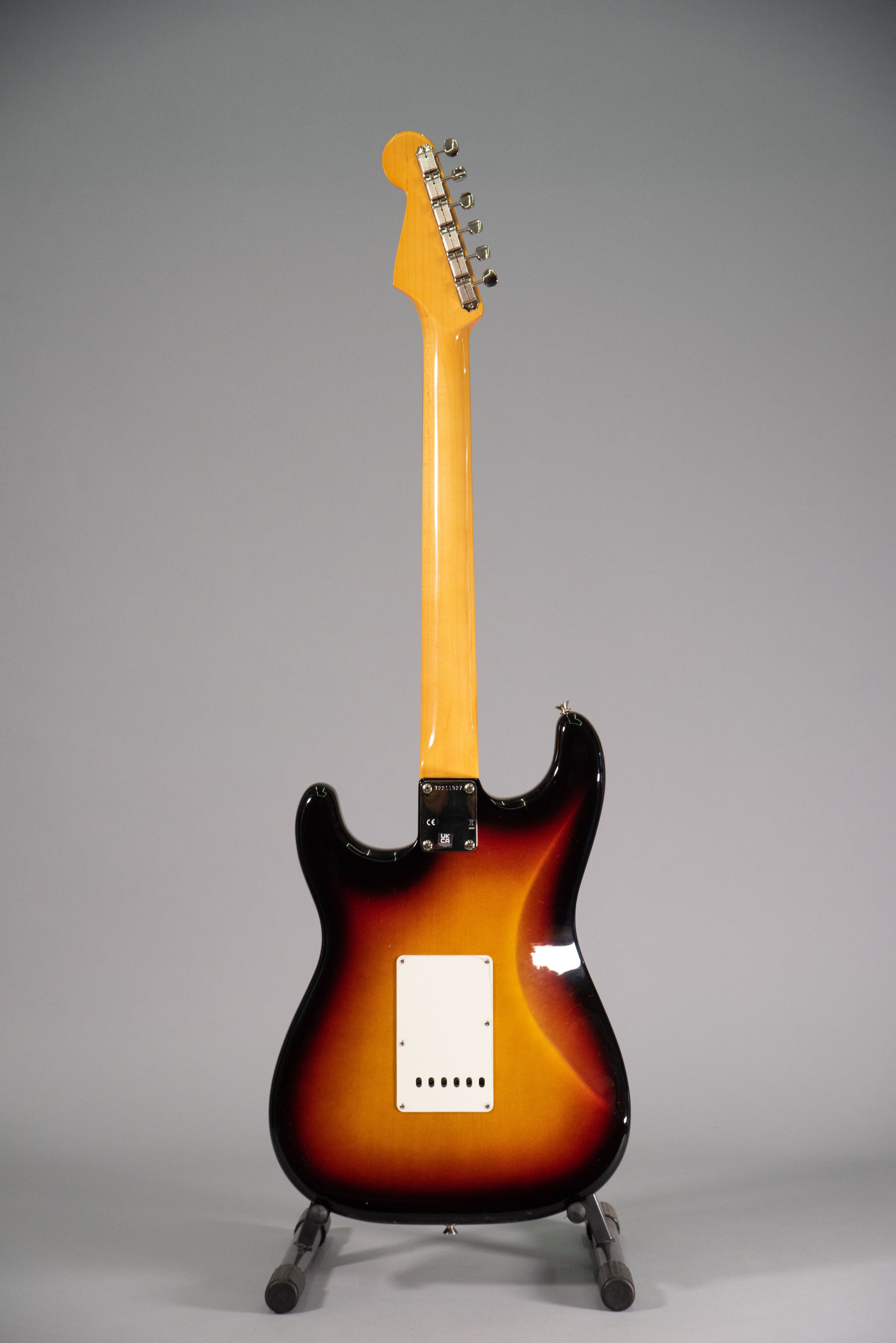 Fender American Vintage II 1961 Stratocaster 3 Color Sunburst
