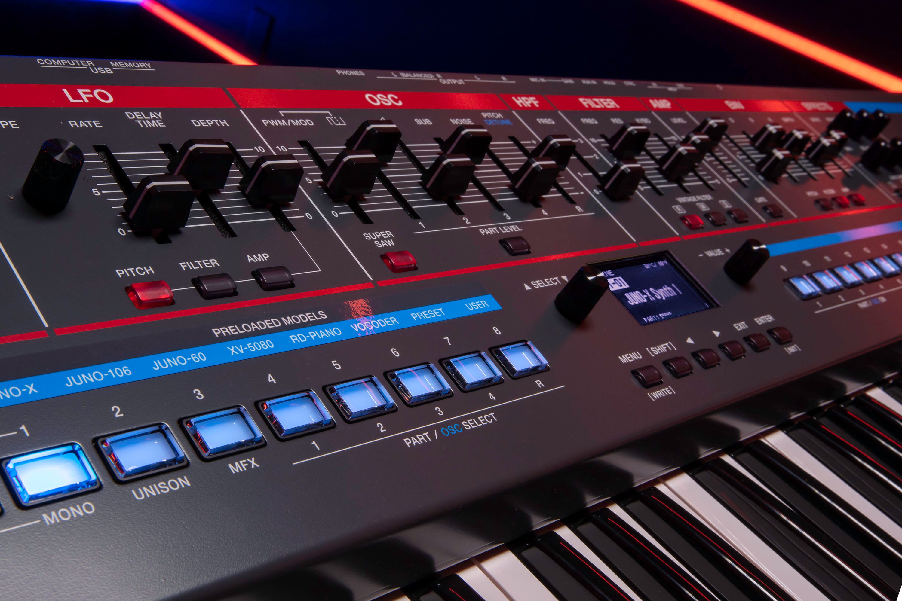 Roland Juno-X Programmable Poliphonic Synthesizer