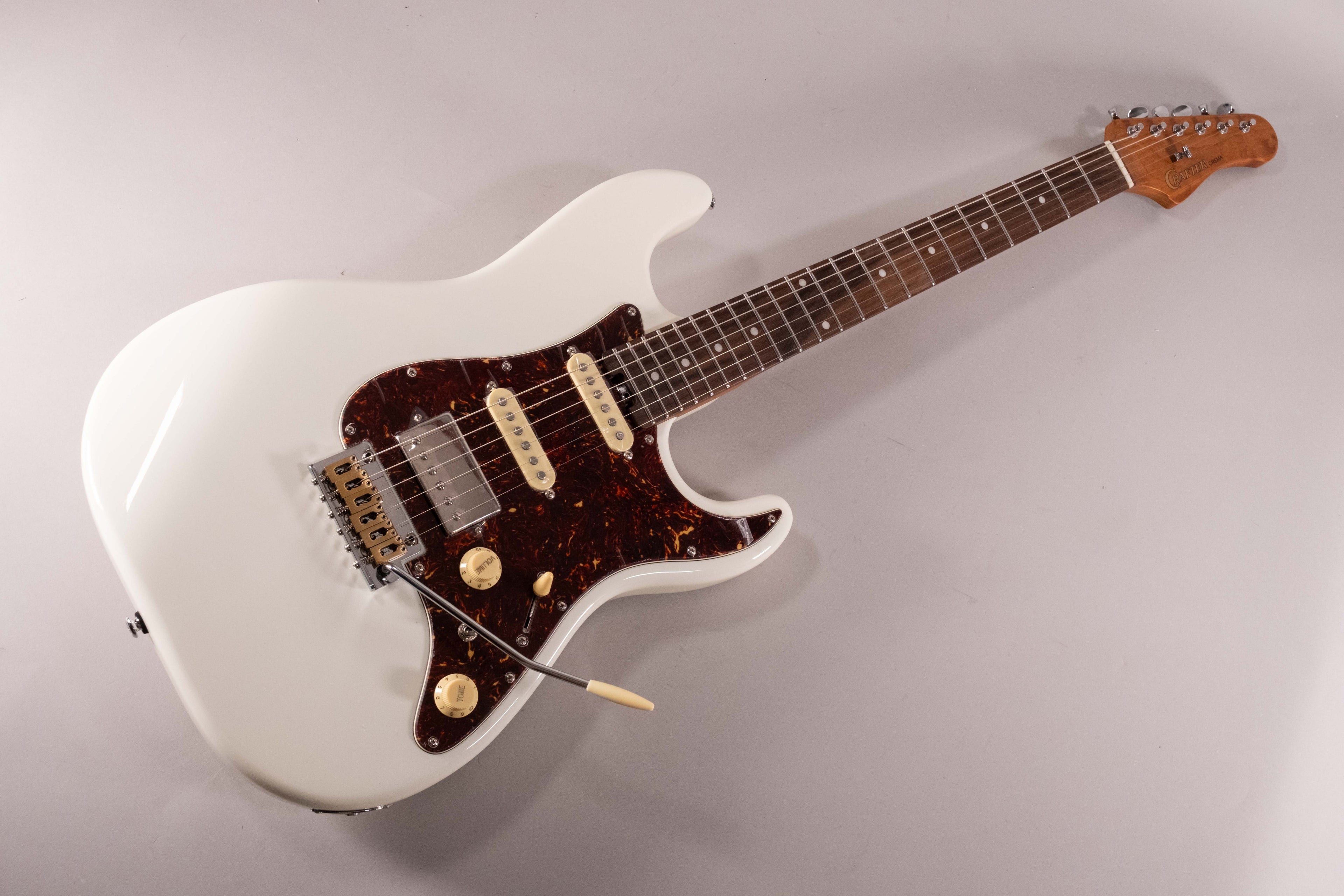 Crafter Crema S VVS RS OW Olympic White Chitarra Elettrica