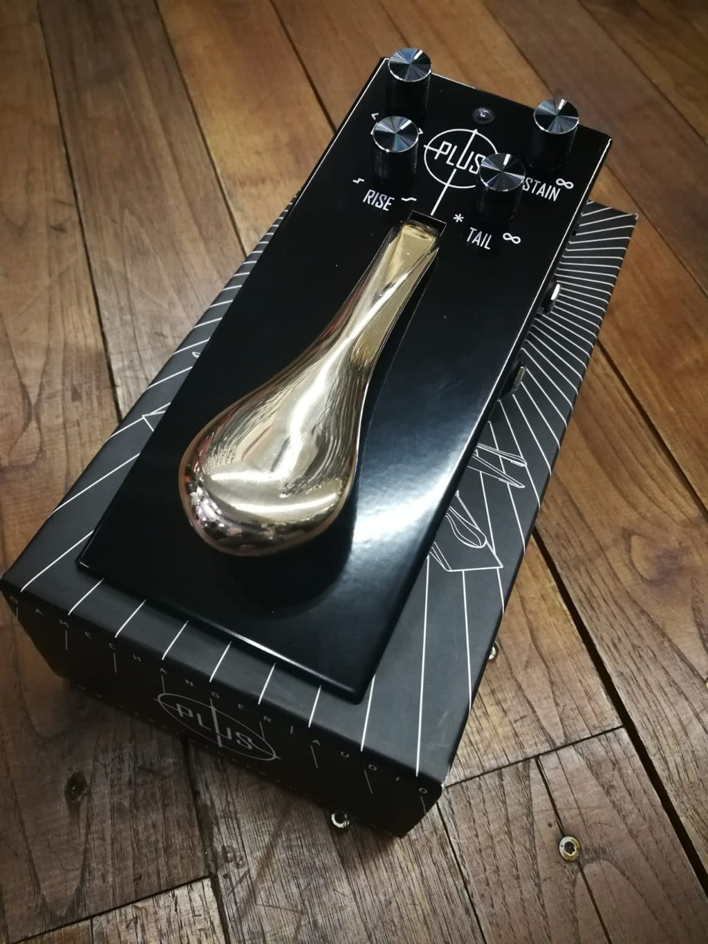Gamechanger Plus Sustain Effect Pedal