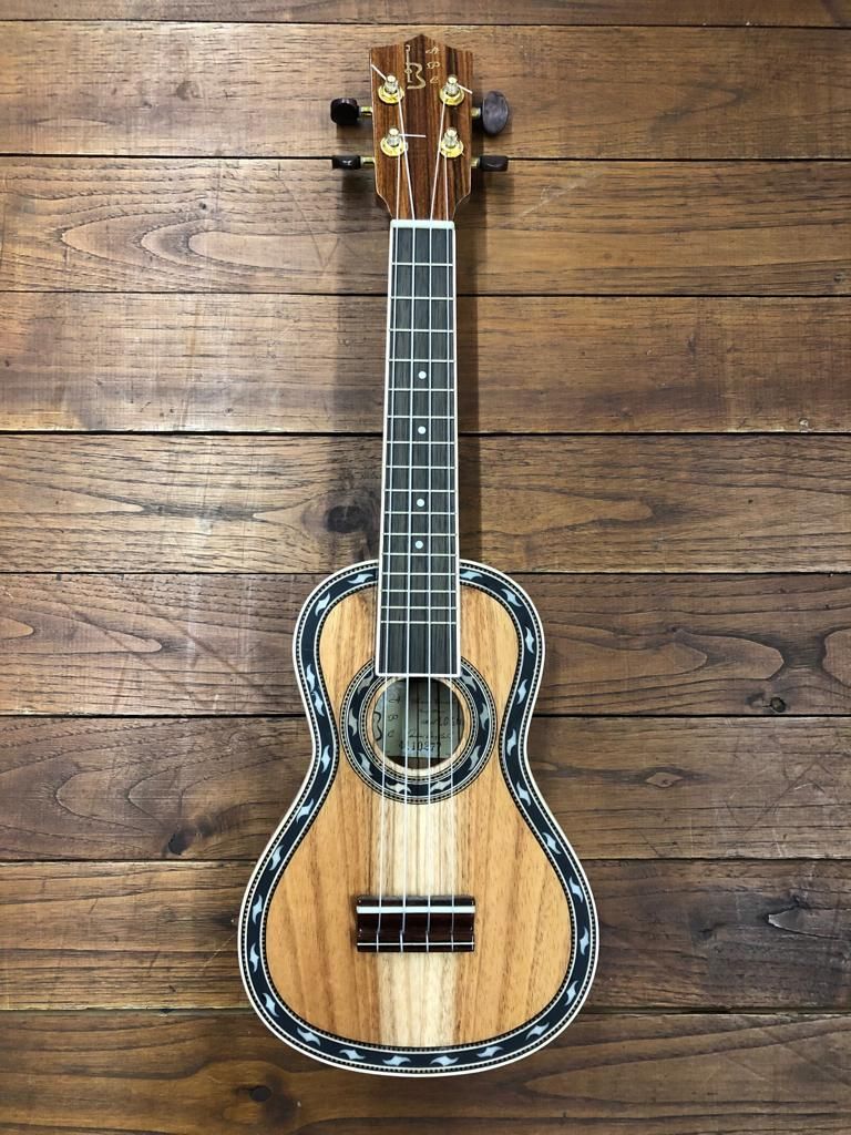 Apc Lg S Mp Ukulele Gold Hardware