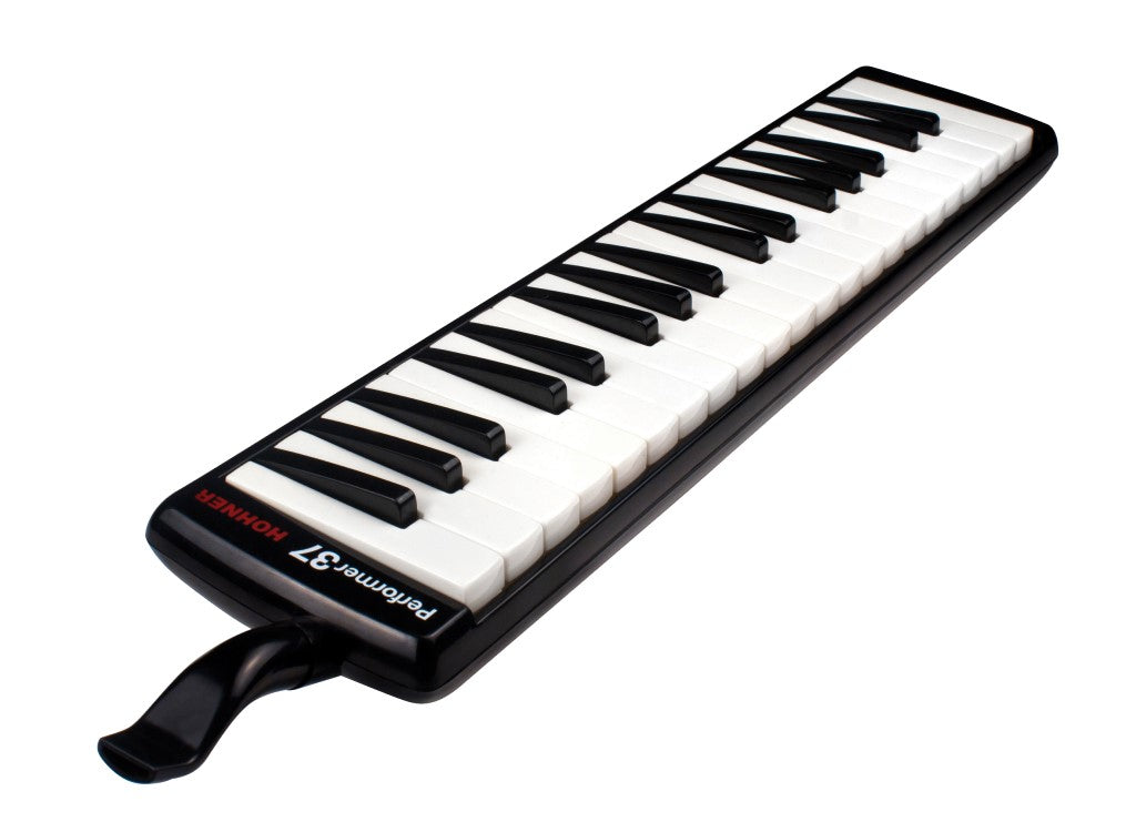 Hohner Performer 37