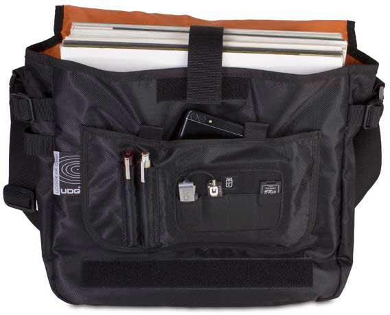 Udg gear U9450bl/or - ultimate courierbag  black, orange inside