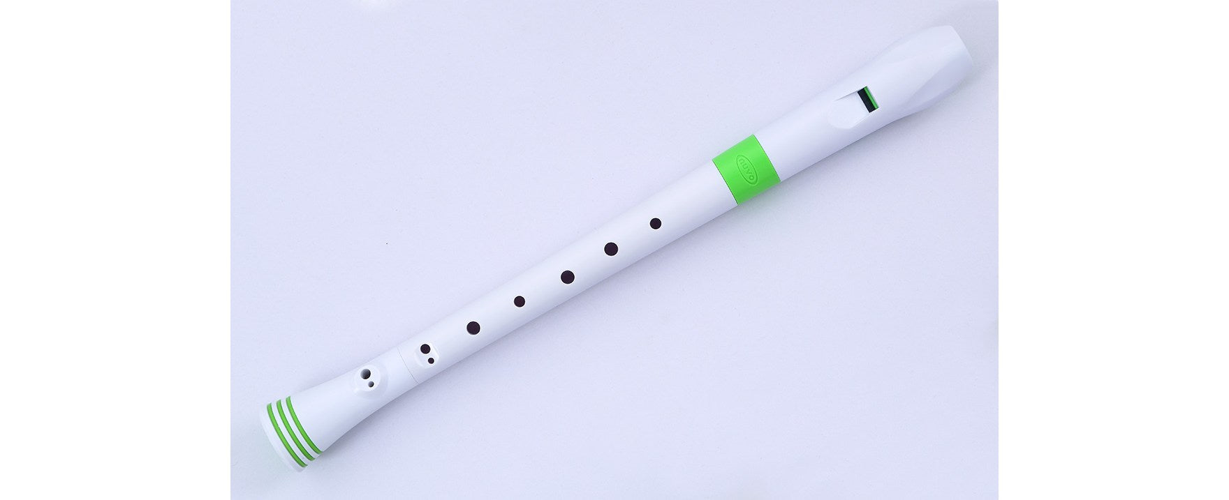 Nuvo Italia Soprano Recorder - Baroque Fingering (White/Green)