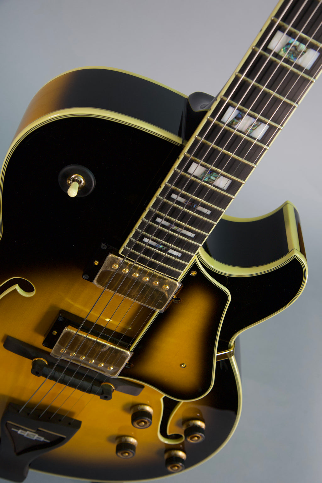 Ibanez Lgb300Vys Chitarra Semiacustica Vintage Yellow Sunburst  con Astuccio