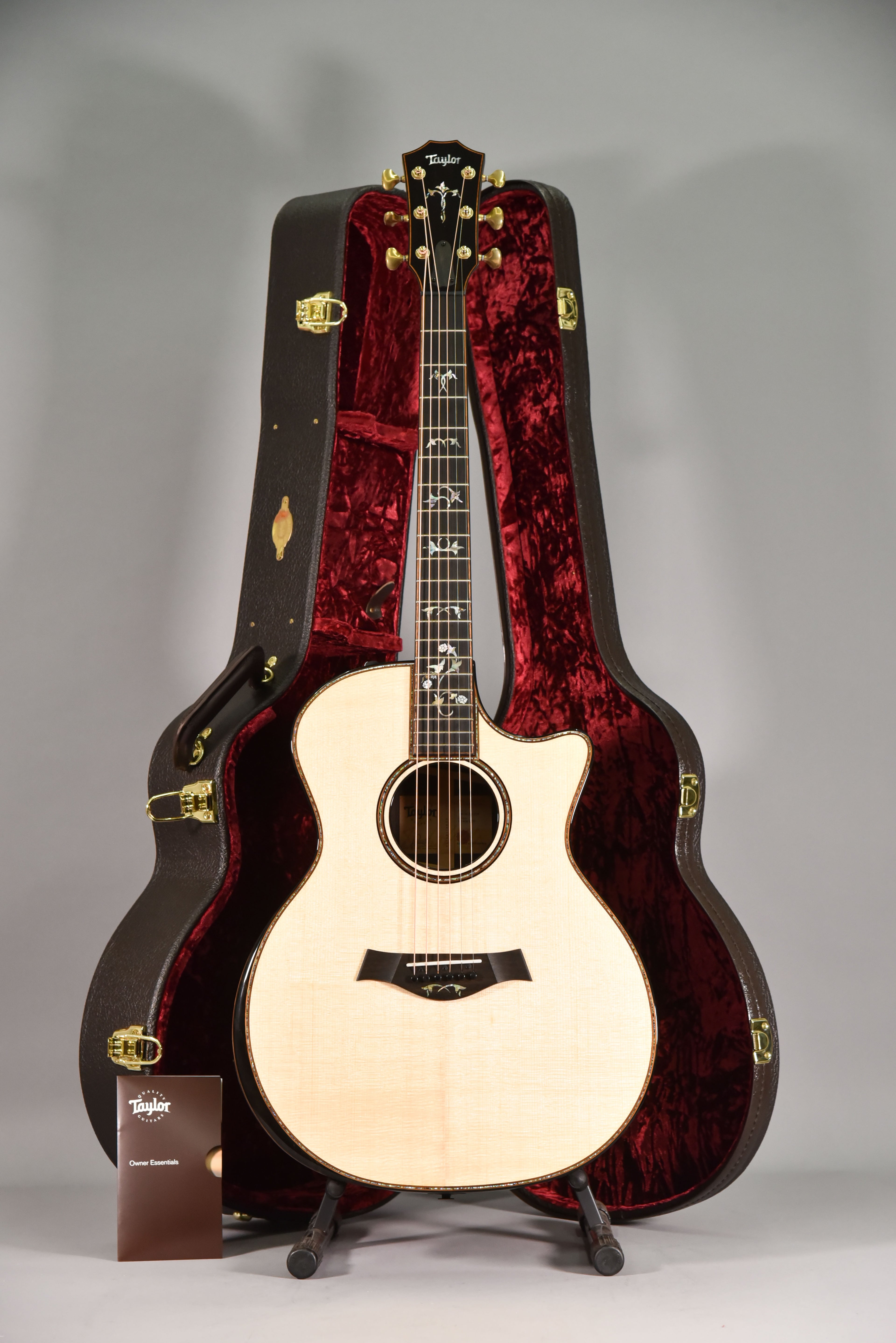 Taylor 914Ce Ltd V-Class Chitarra Acustica Elettrificata