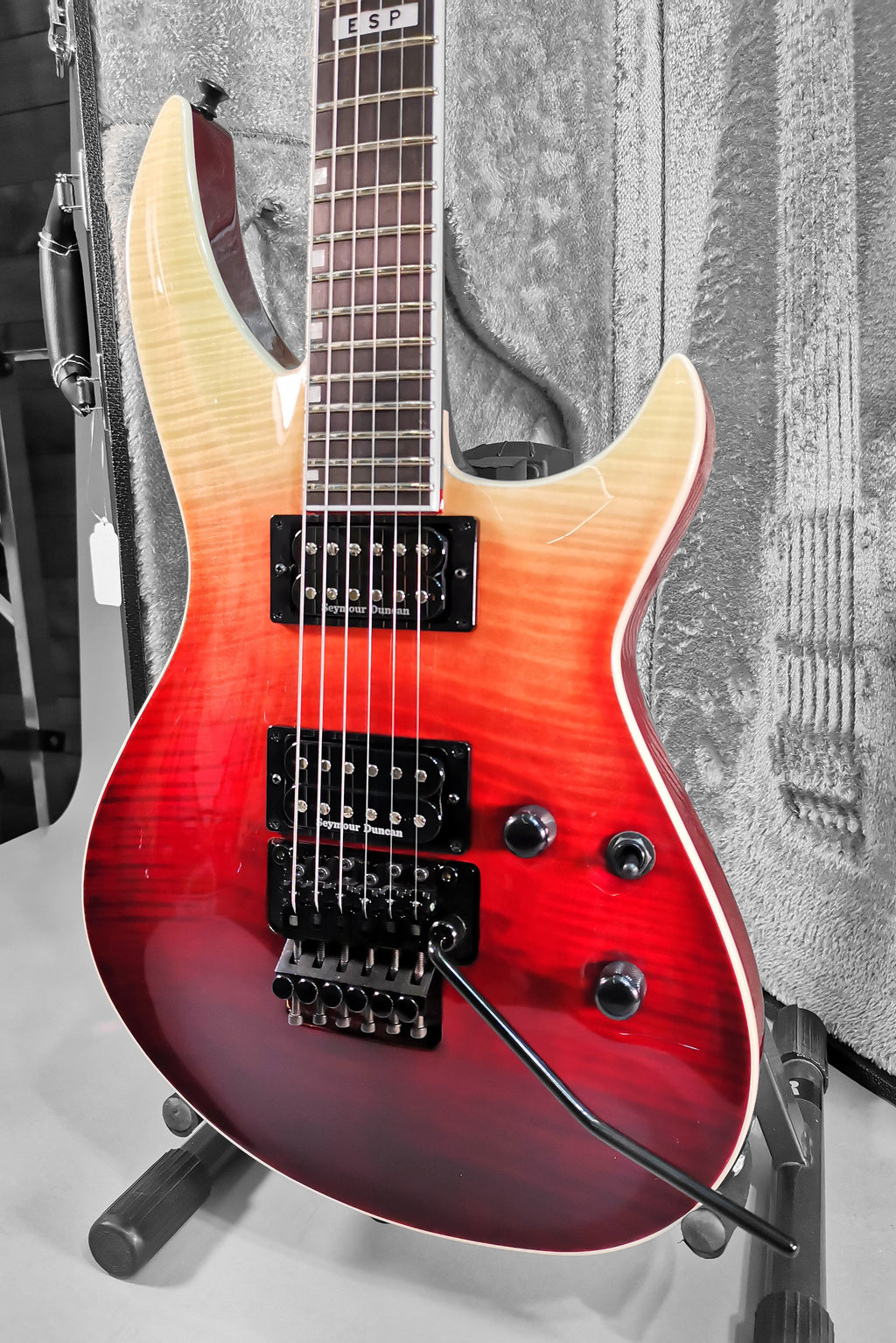 ESP E-II Horizon III Floyd Rose Black Cherry Fade with Case