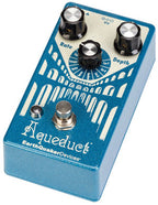 Earthquaker Aqueduct Pitch Vibrato