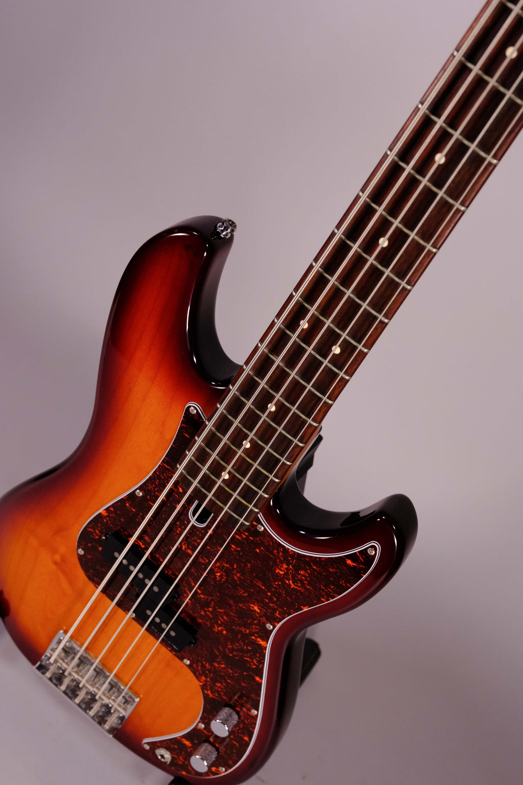 marcus miller P5 sunburst usato