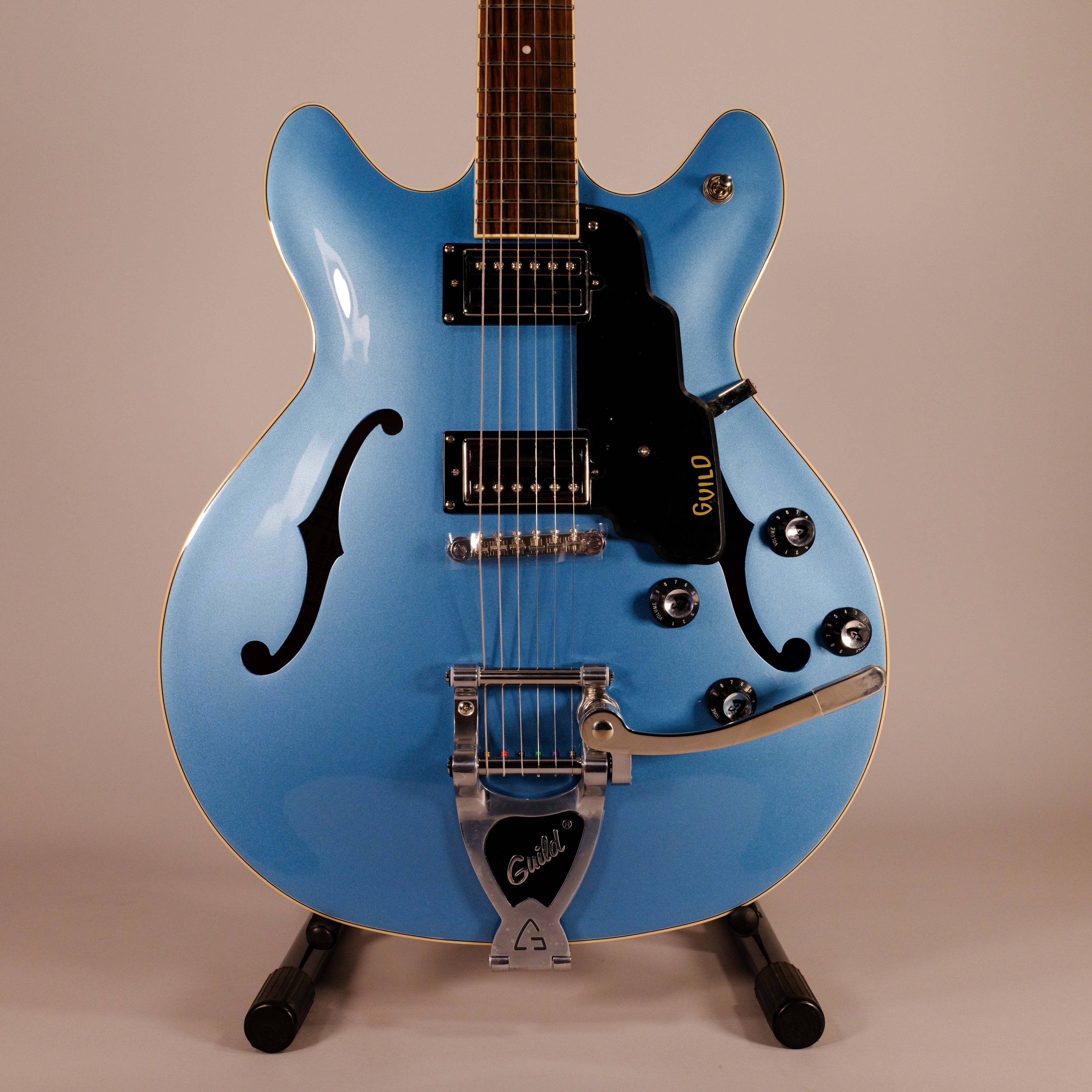 Guild Starfire I Doudle Cut Tailpiece Blu