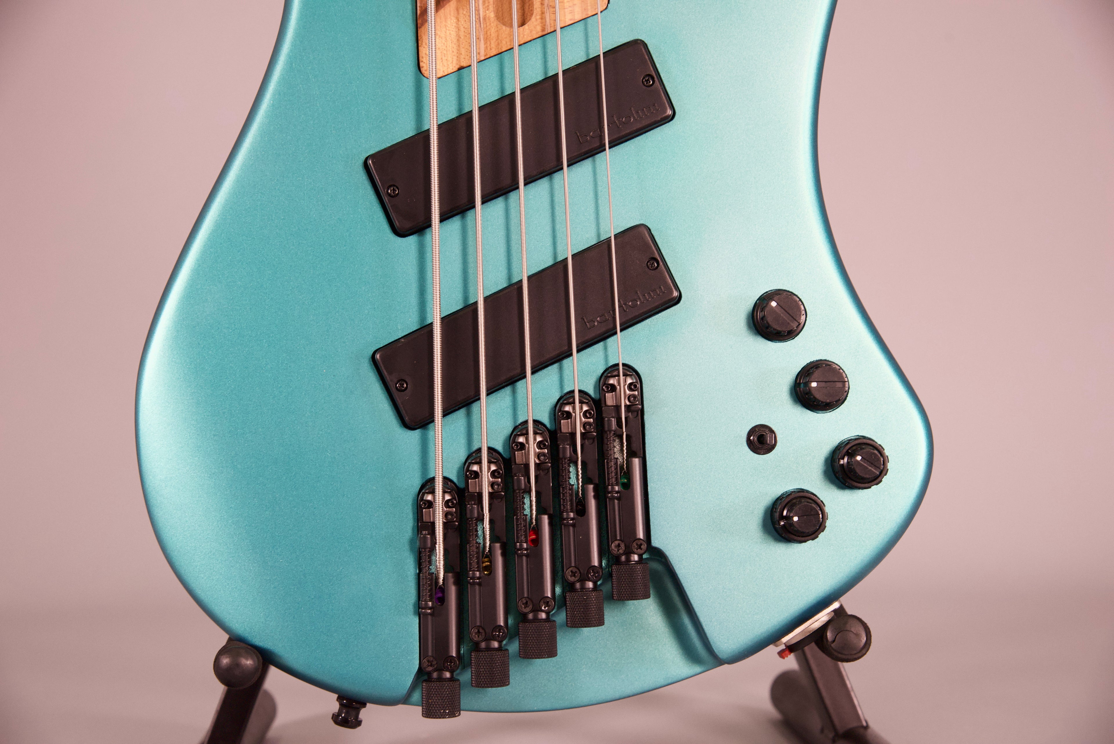 Ibanez Ehb1005SMS EMM Basso Elettrico 5 Corde Emerald Green Metallic Matte